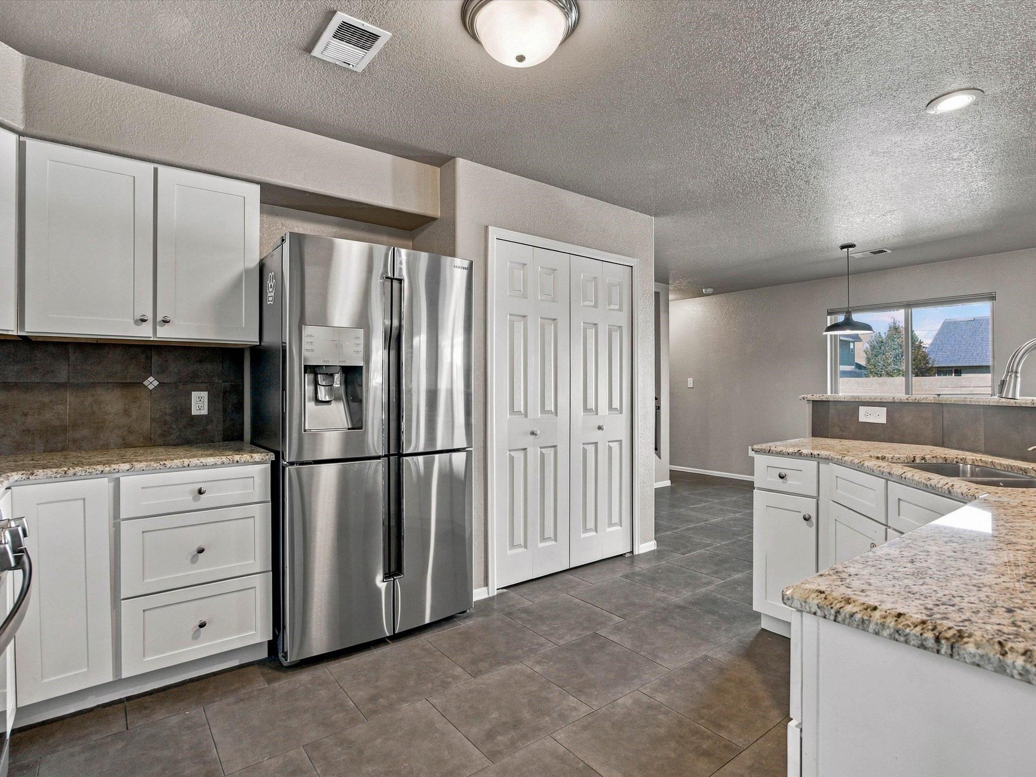 101 Altimont Court Property Photo 11