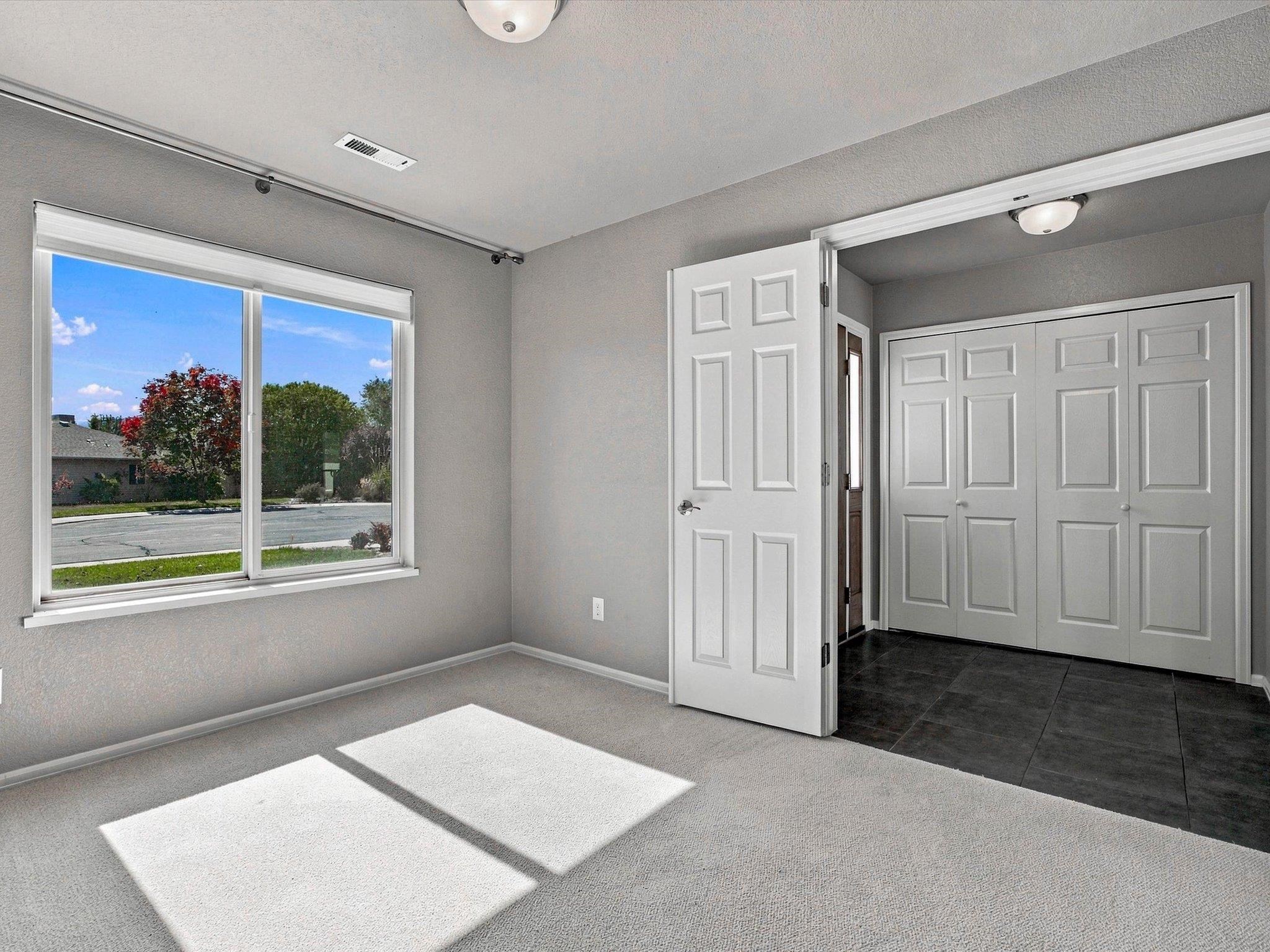 101 Altimont Court Property Photo 22