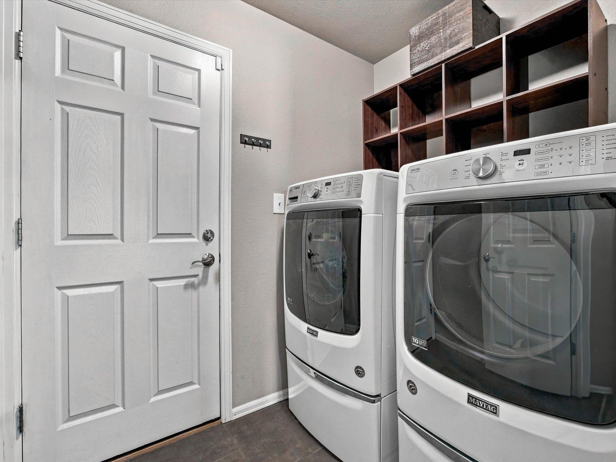 101 Altimont Court Property Photo 24
