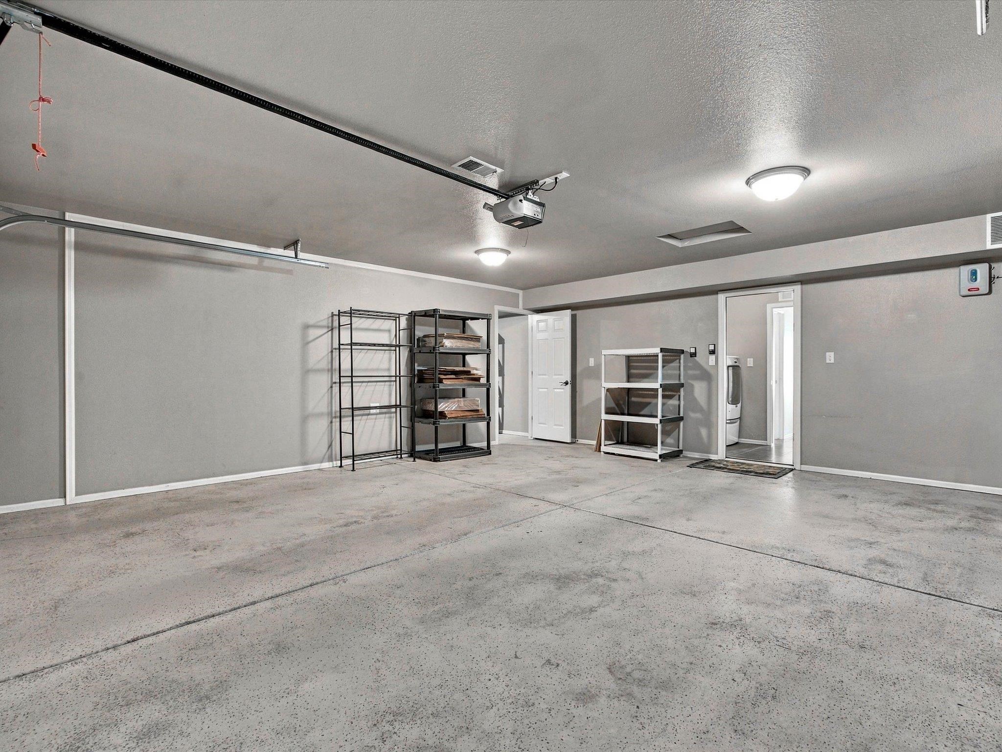 101 Altimont Court Property Photo 26