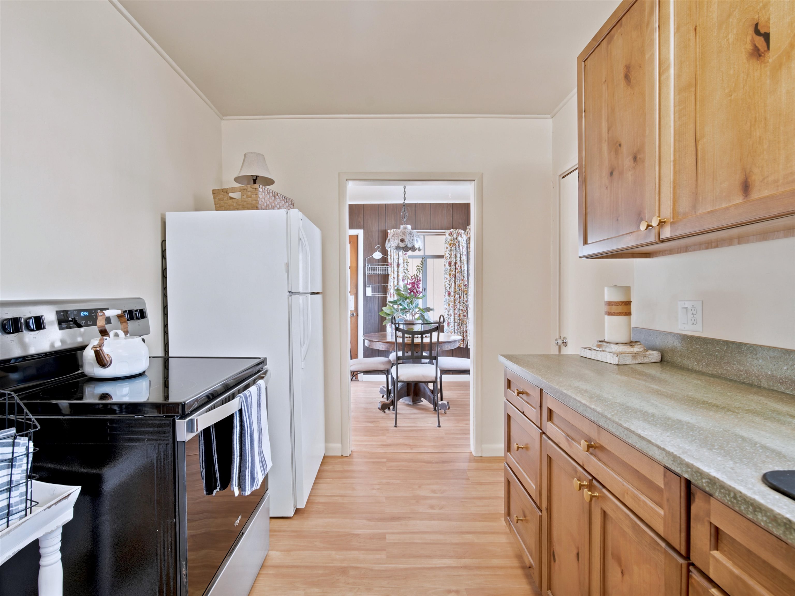 2781 Webster Road Property Photo 6