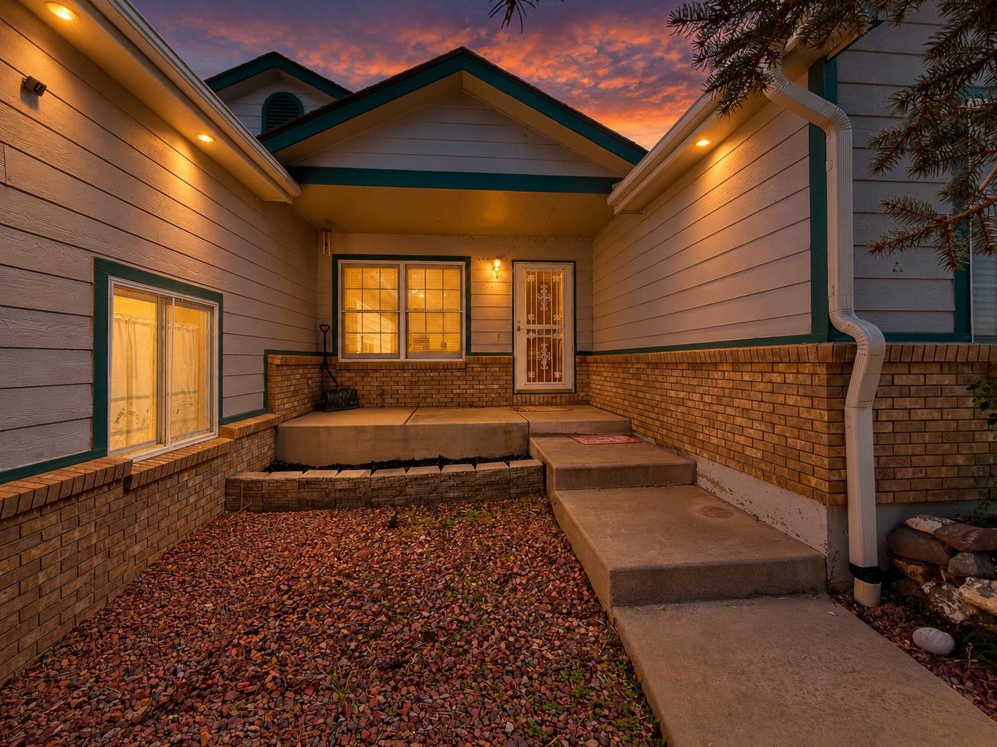 100 Juniper Lane Property Photo 2