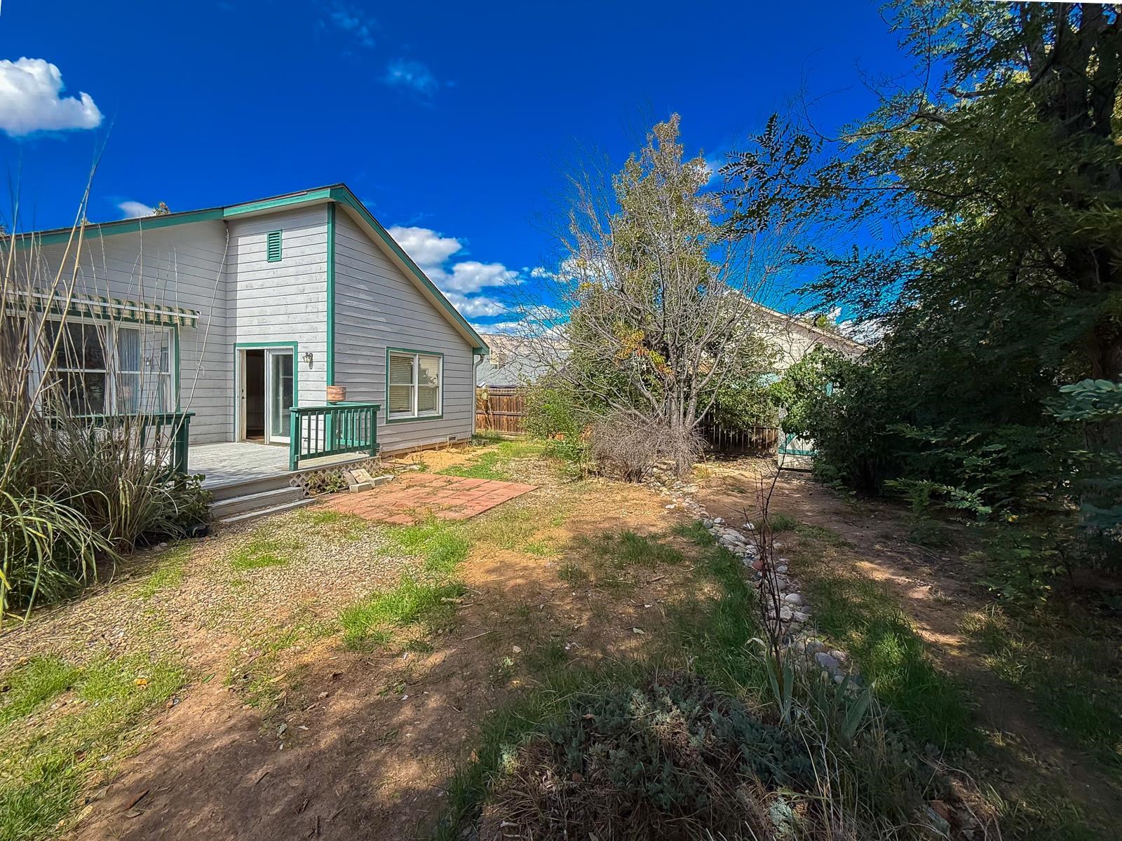 100 Juniper Lane Property Photo 16