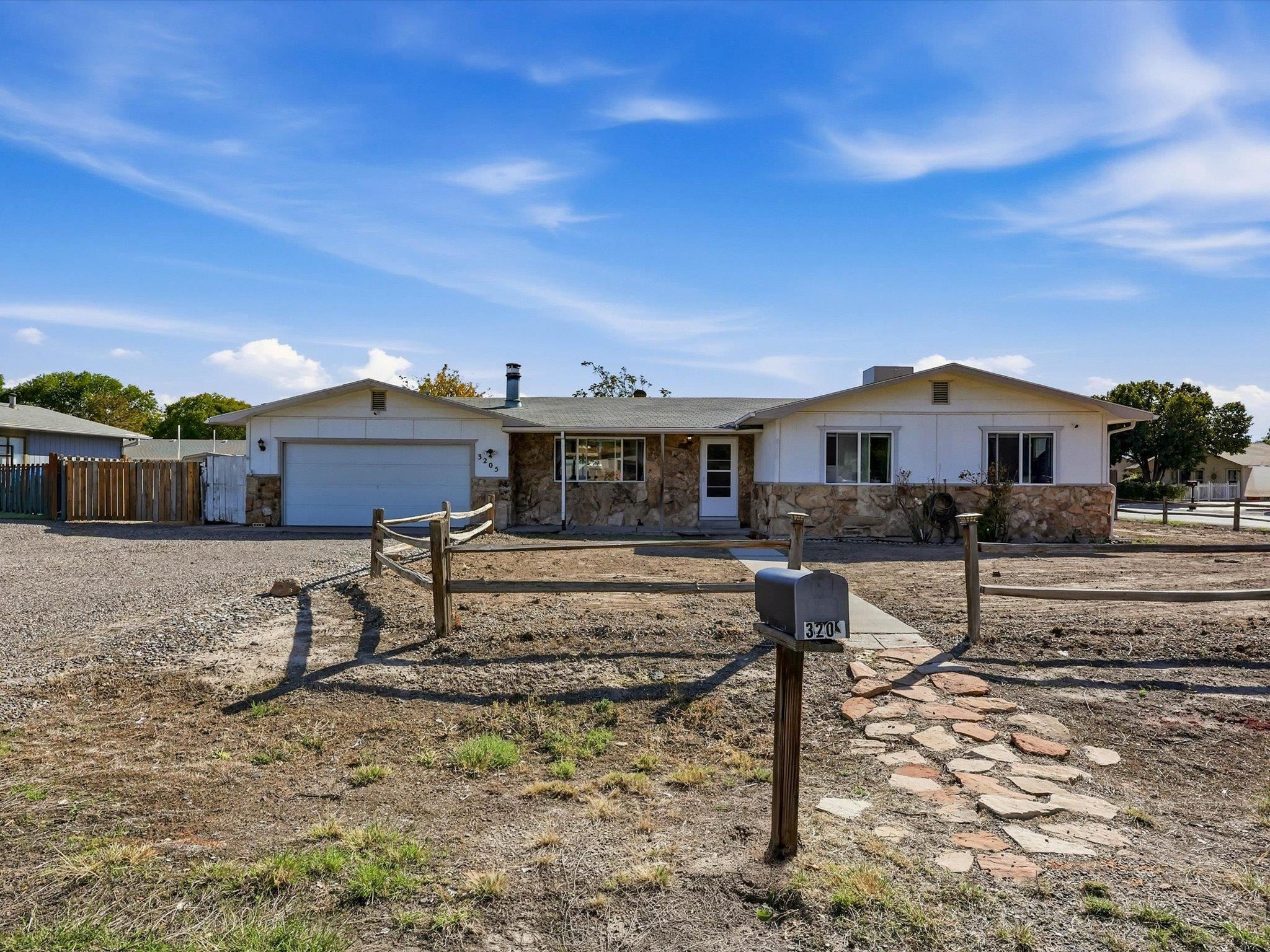 3205 D 3/4 Road Property Photo 1