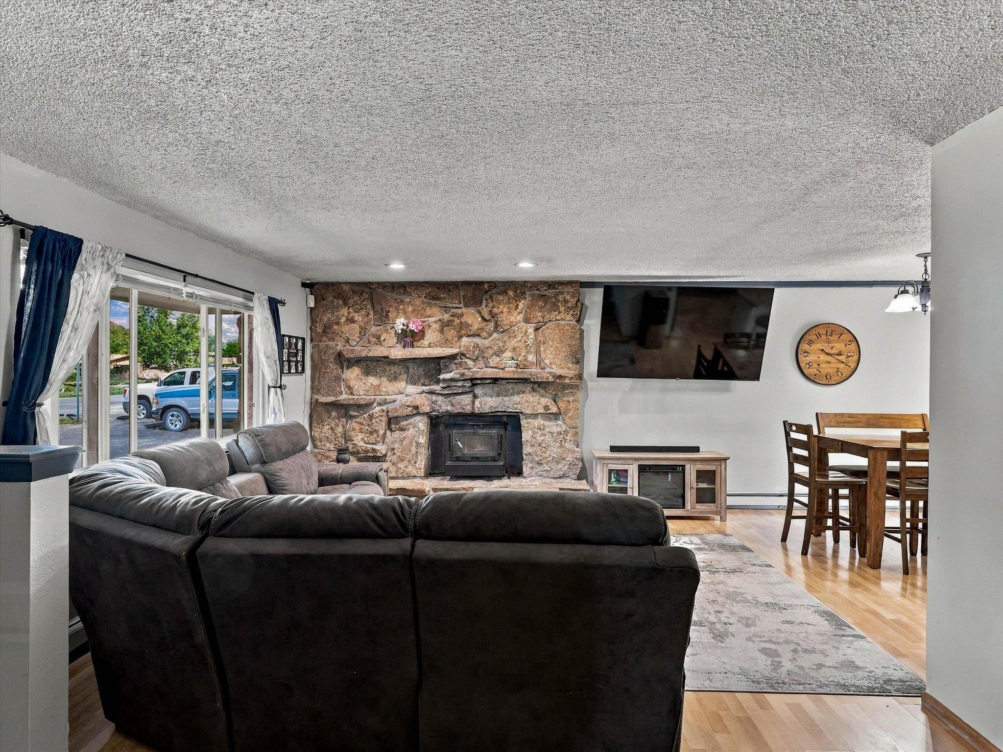 3205 D 3/4 Road Property Photo 5