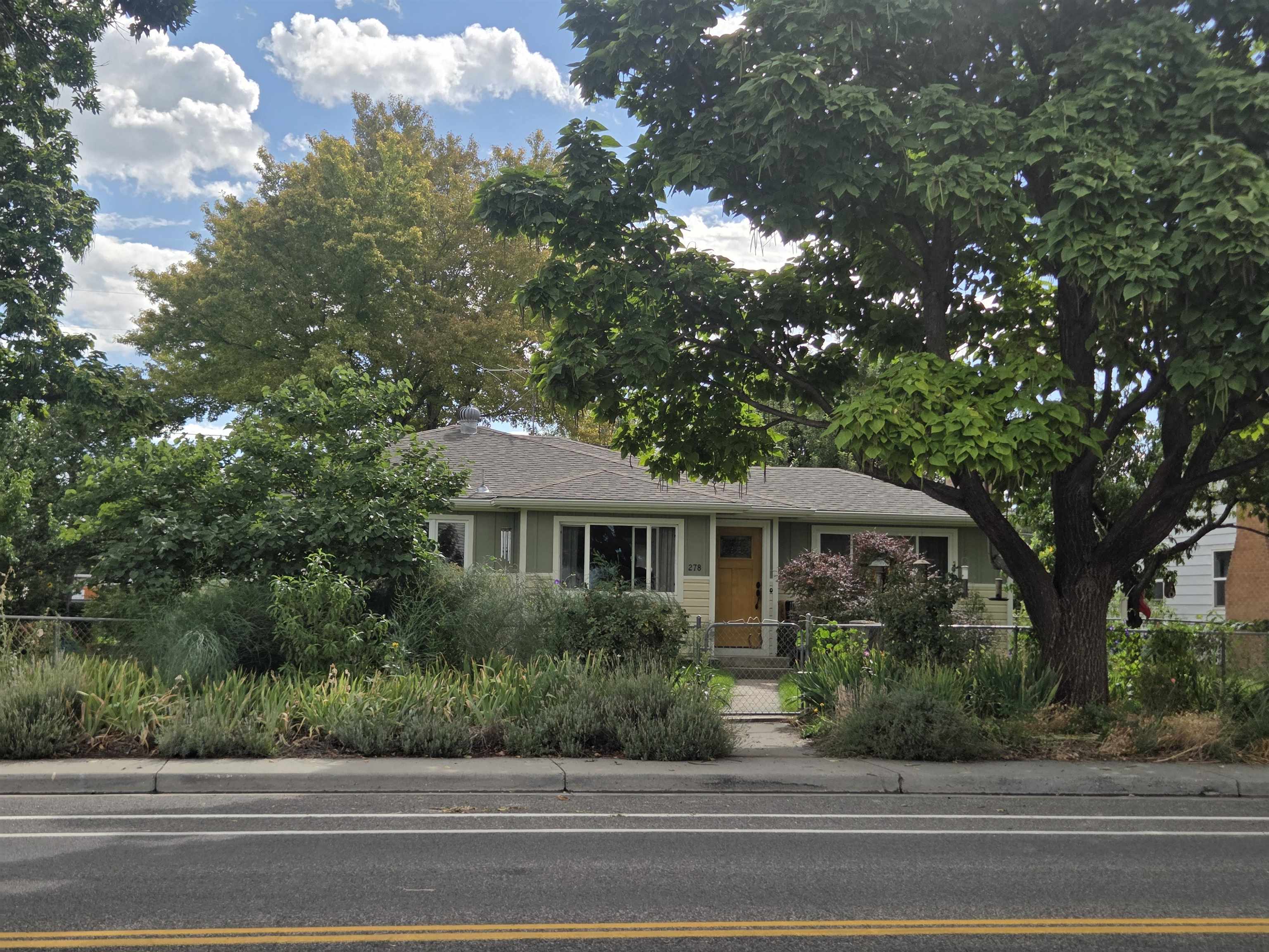 278 N Mesa Street Property Photo 1