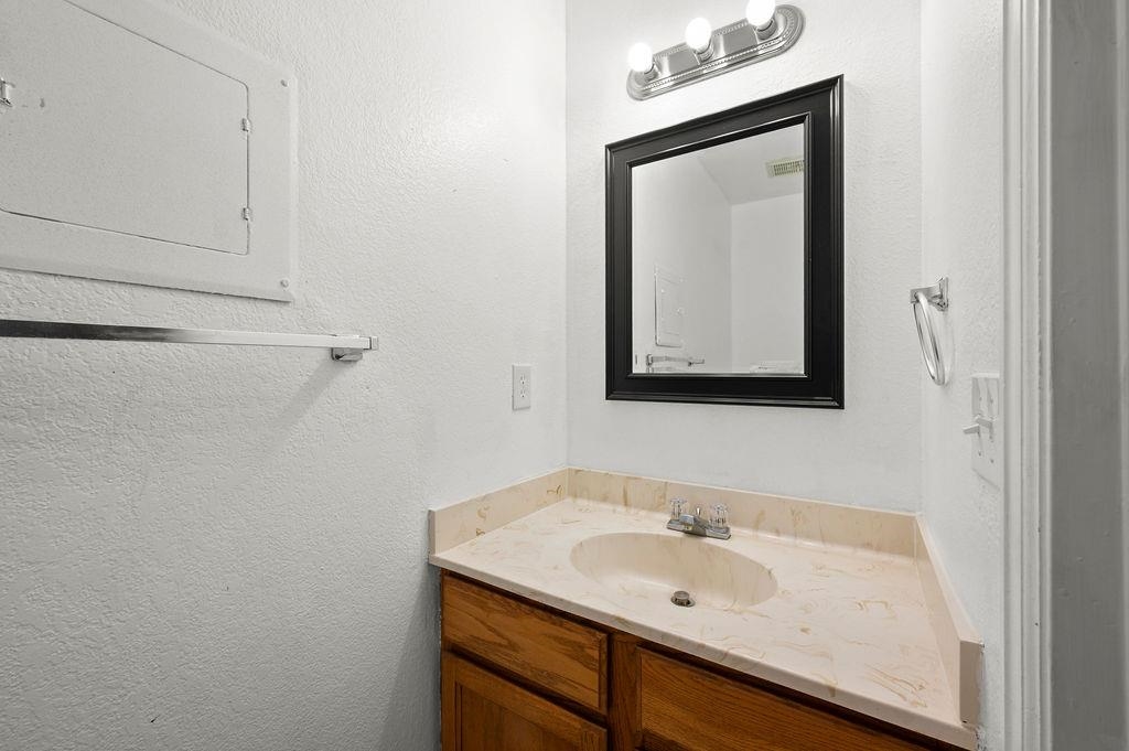 20265011 Property Photo 11