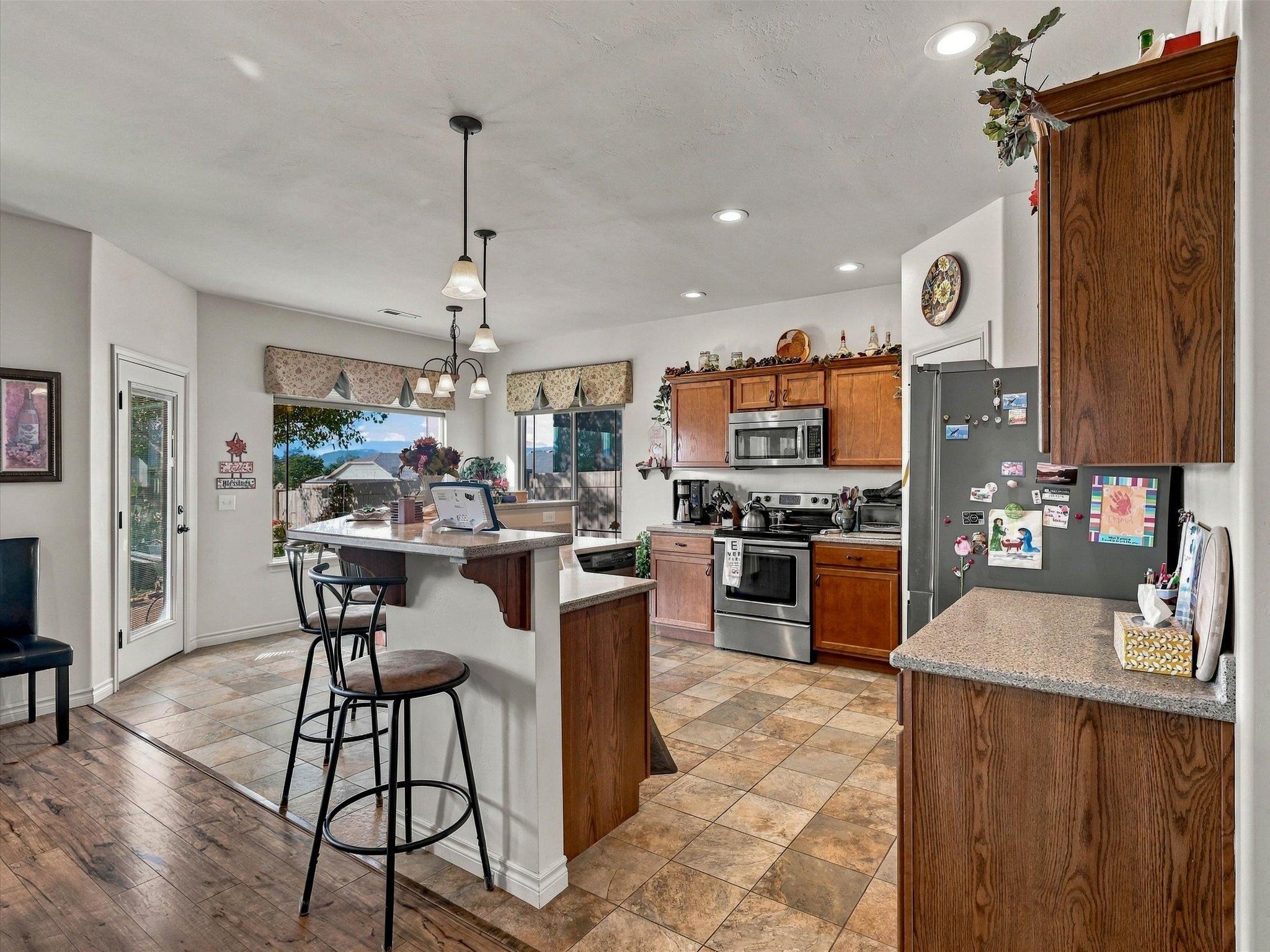 2913 Brodick Way Property Photo 10