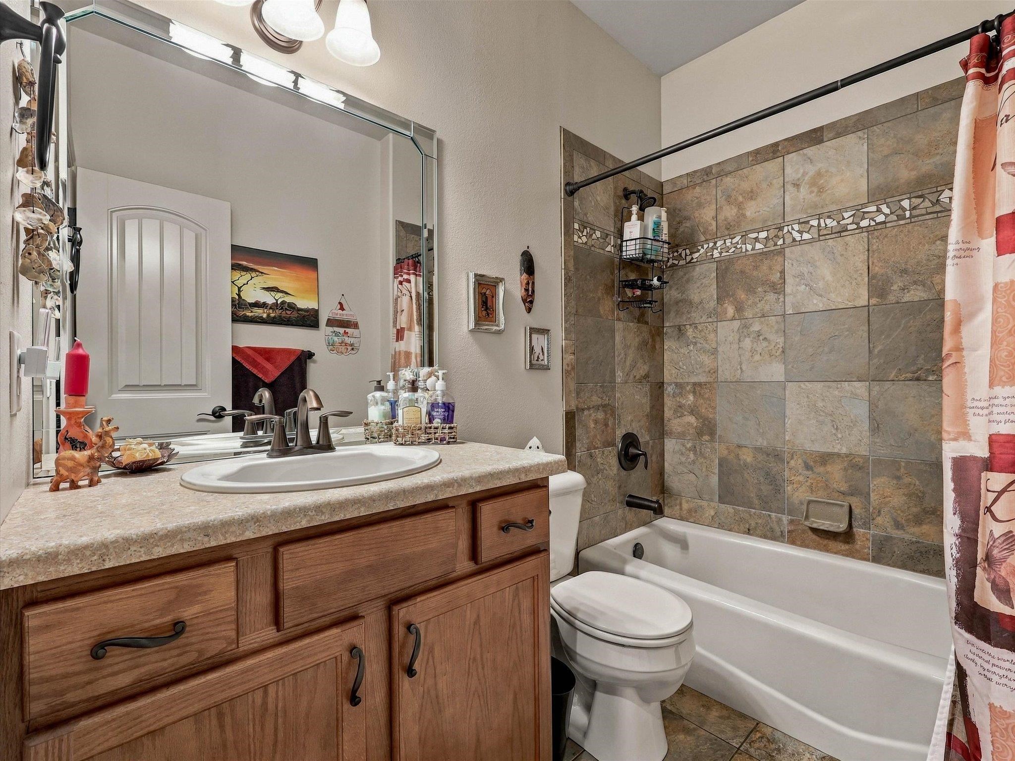 2913 Brodick Way Property Photo 21
