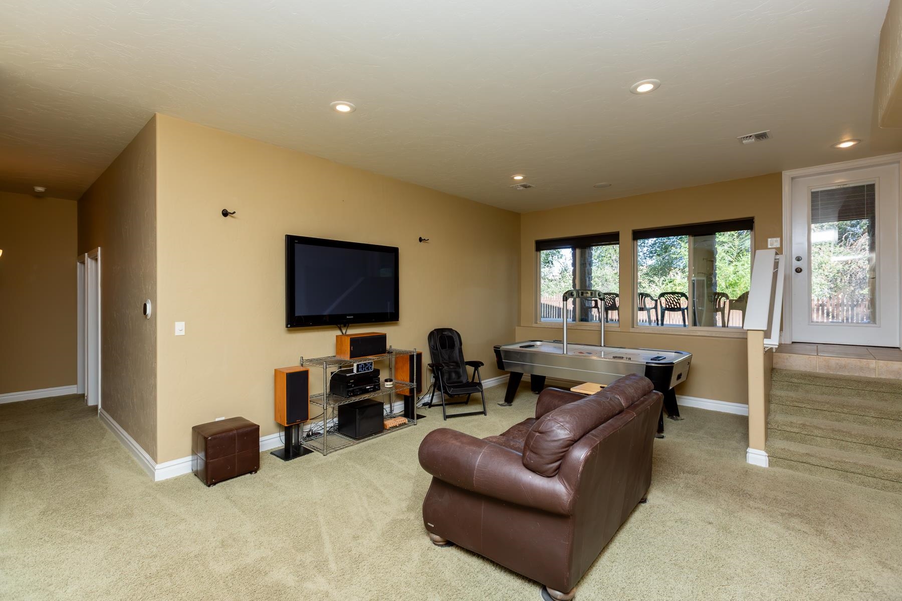 448 Tuscany Court Property Photo 13