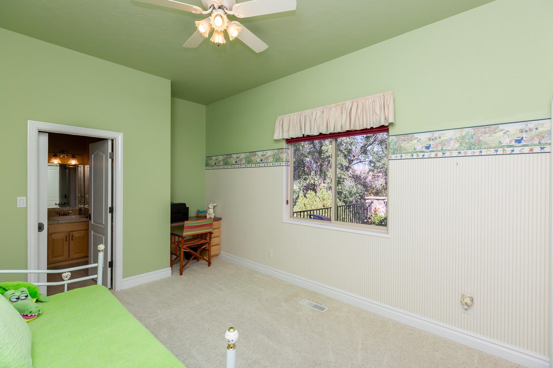448 Tuscany Court Property Photo 20