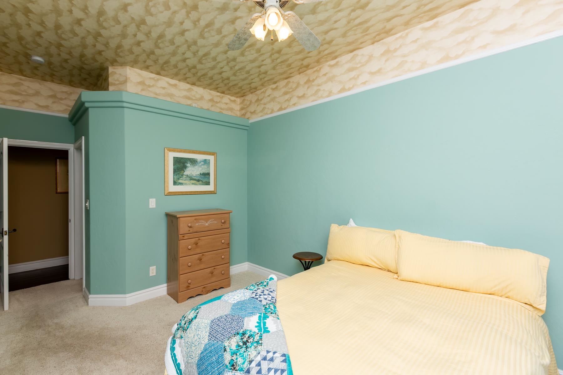 448 Tuscany Court Property Photo 22