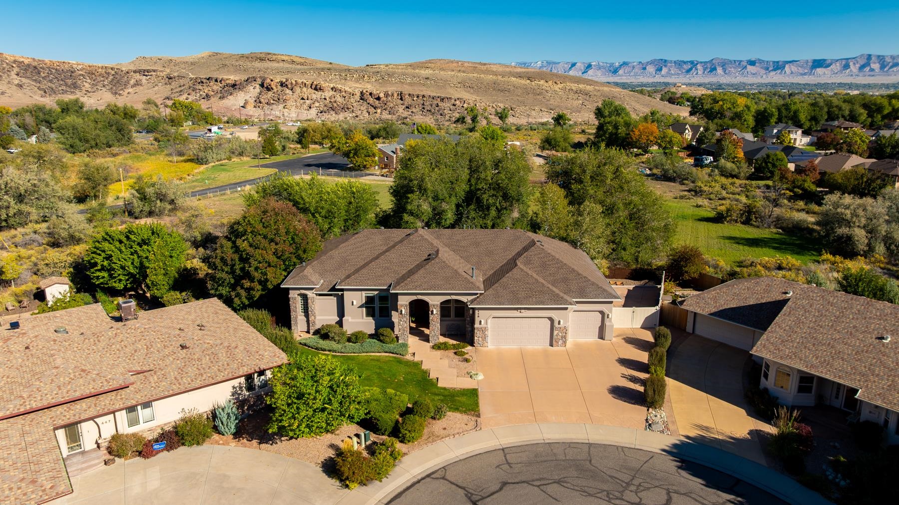 448 Tuscany Court Property Photo 34