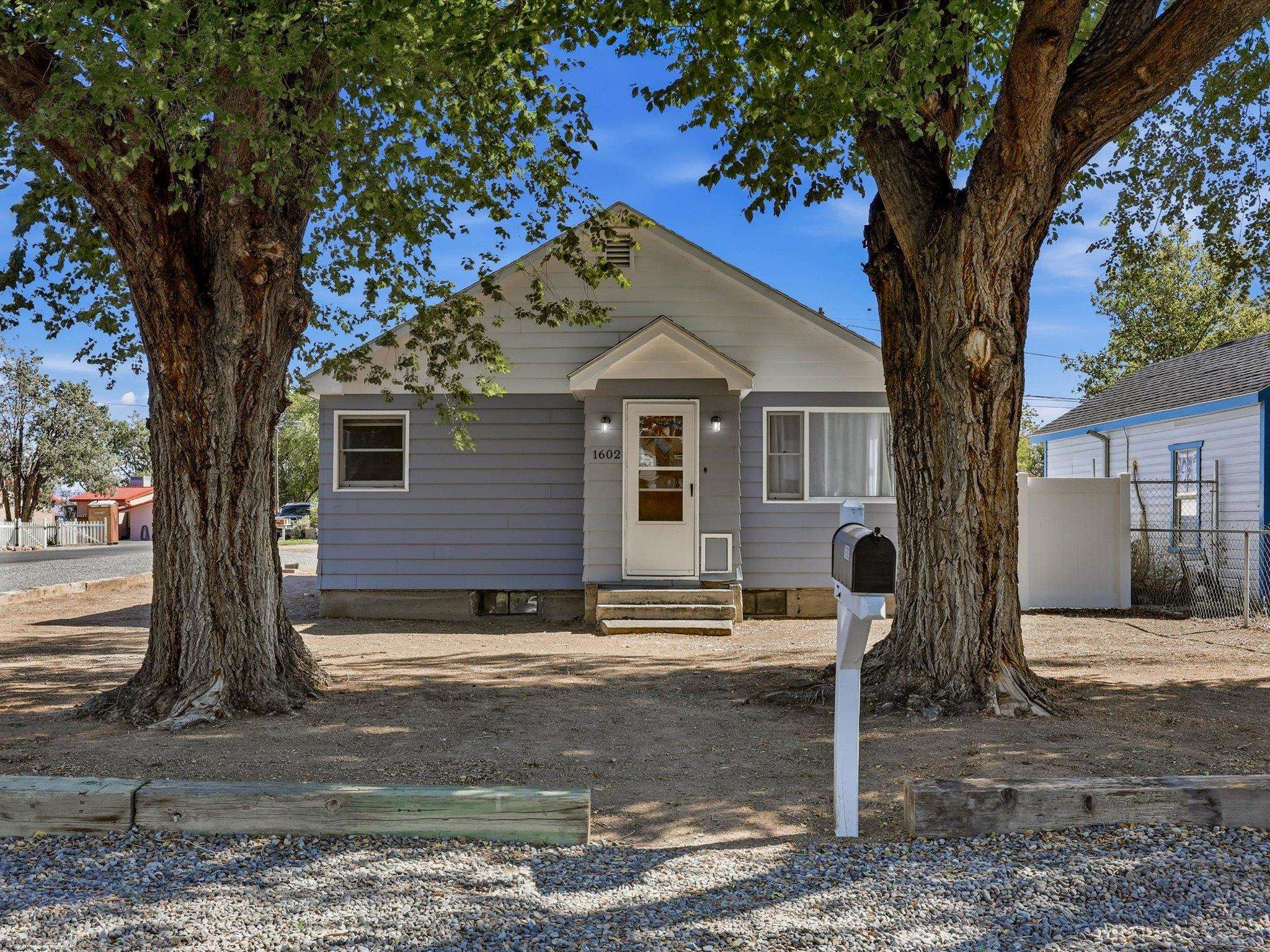 1602 Dolores Street Property Photo 1