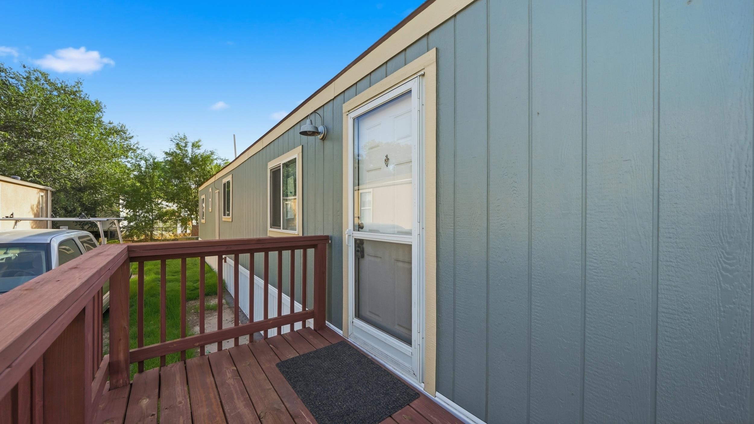 830 Independence Avenue Property Photo 4
