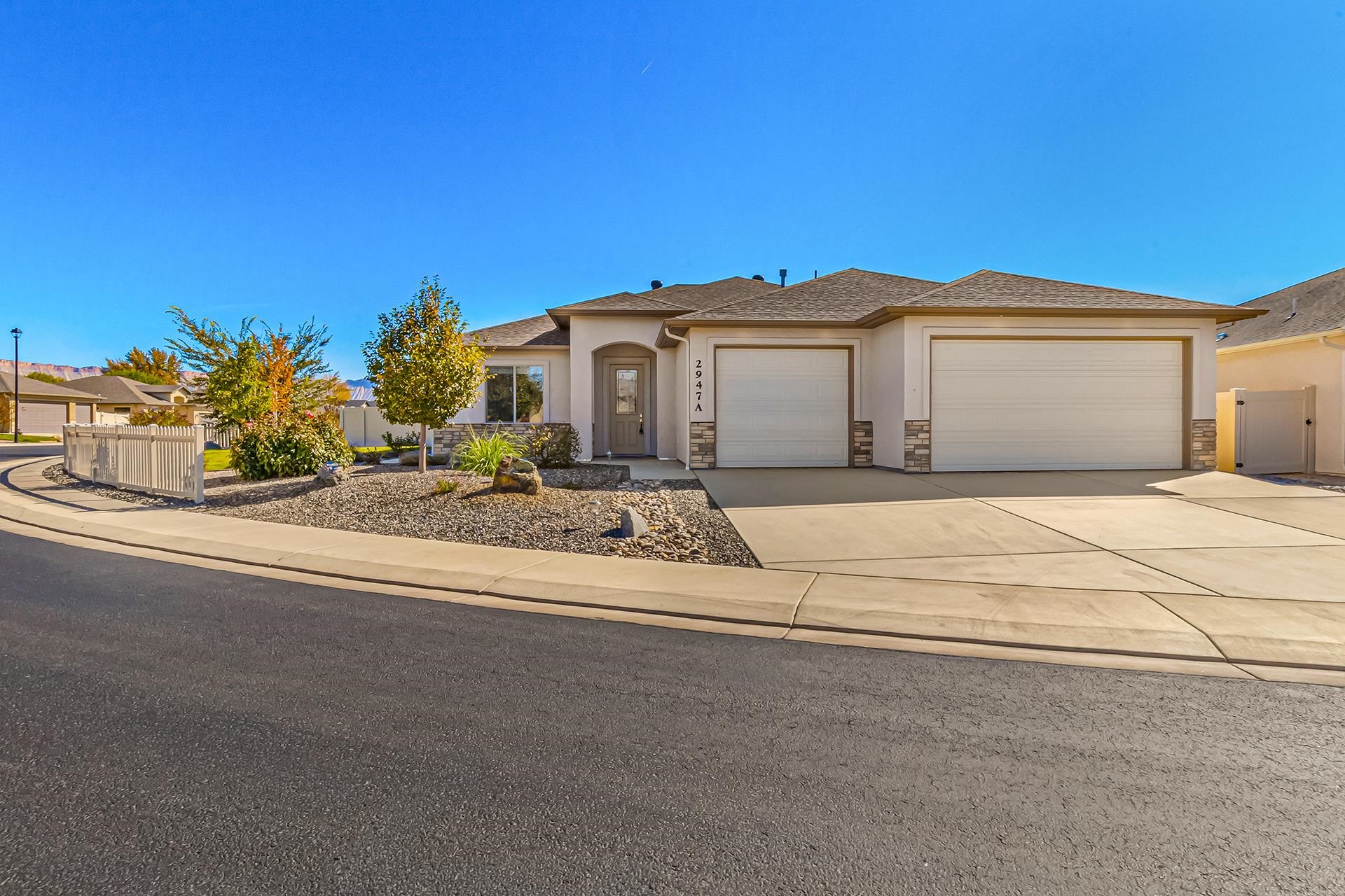 2947 Brodick Way Property Photo 1