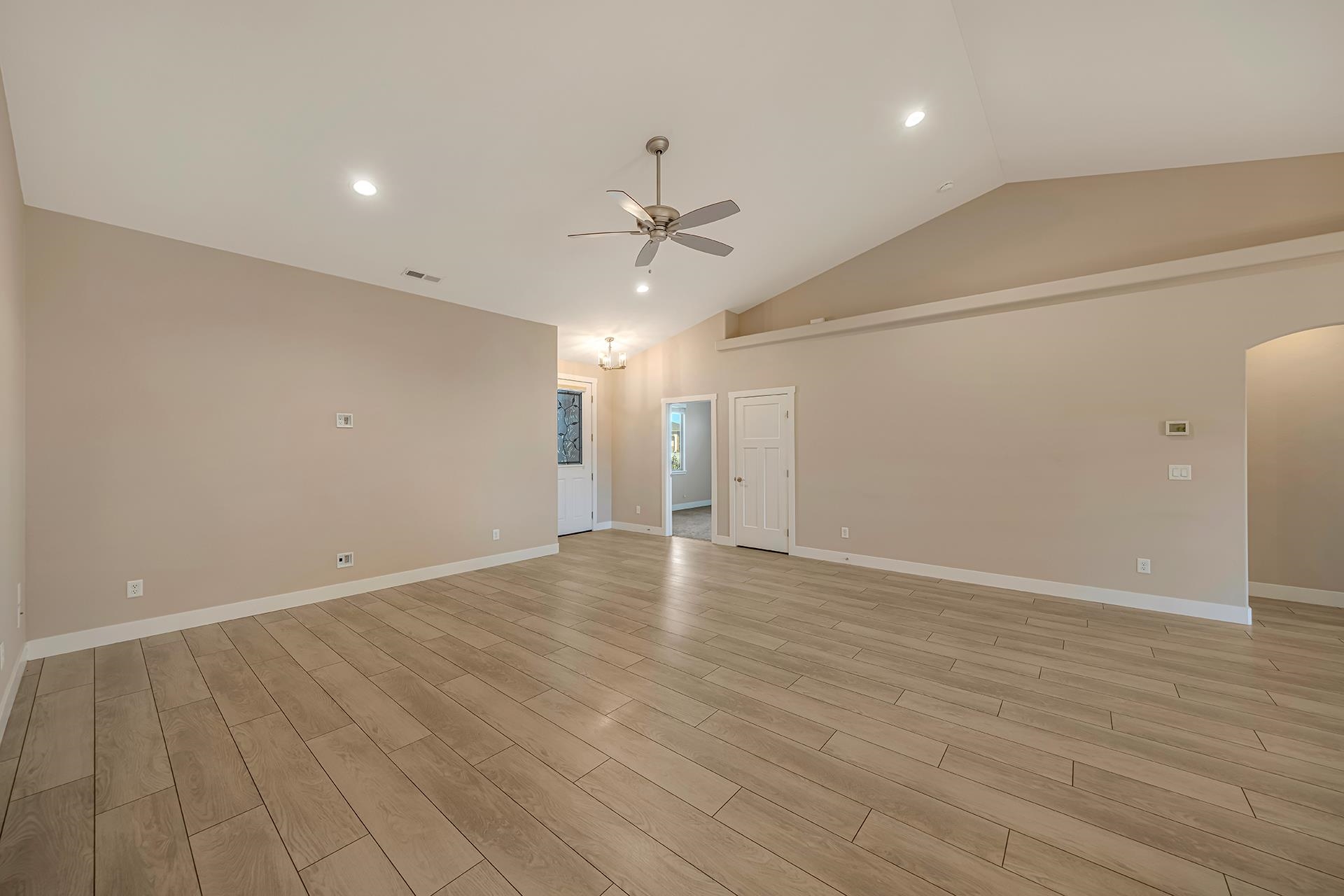 2947 Brodick Way Property Photo 11