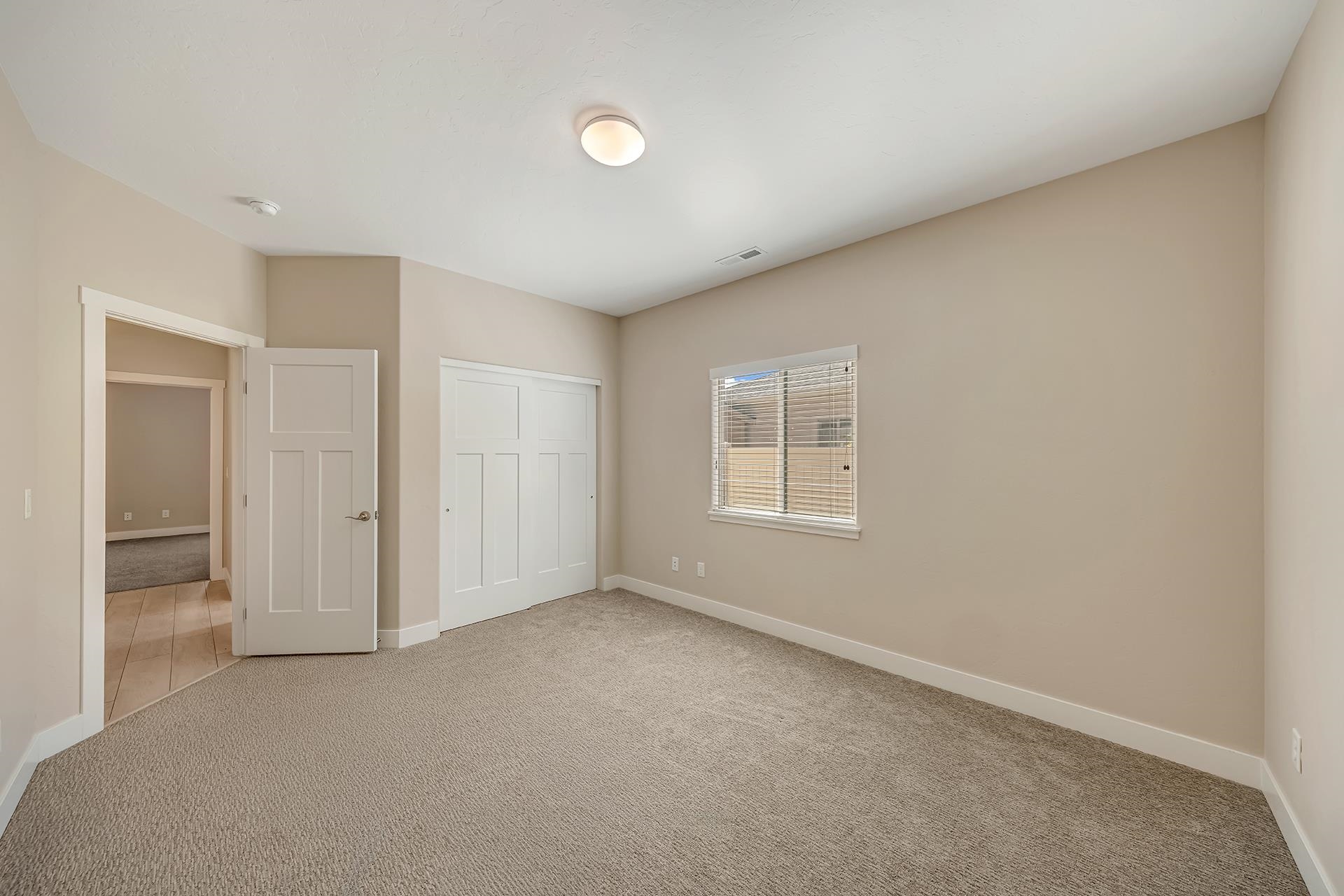 2947 Brodick Way Property Photo 29