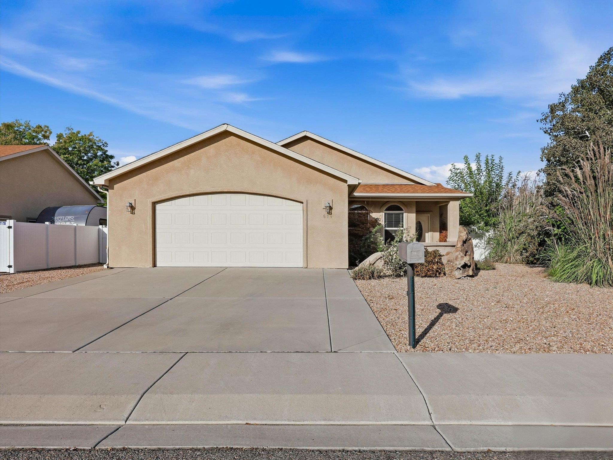 614 Silver Mountain Drive Property Photo 1
