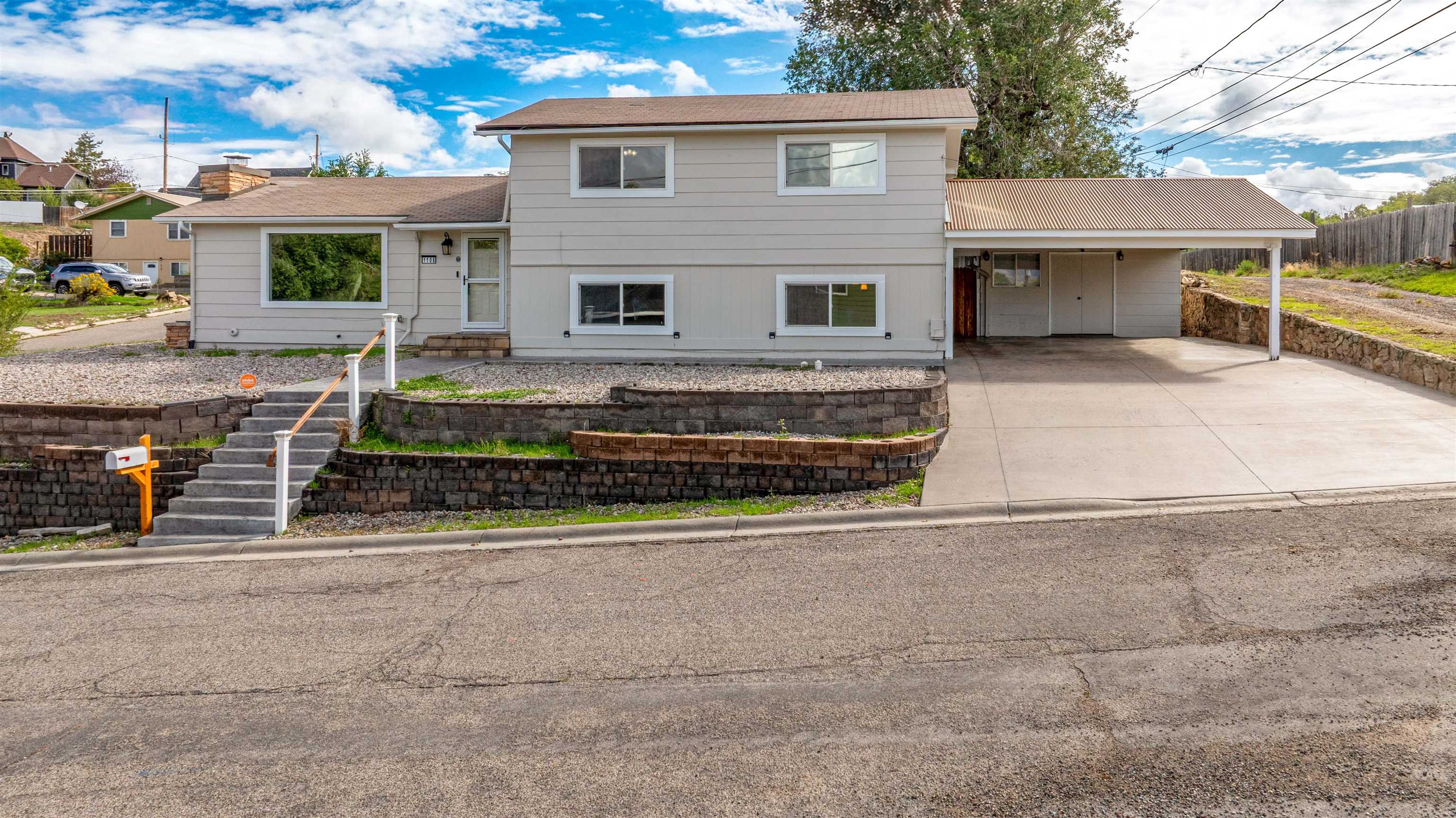 1108 Clarkson Avenue Property Photo 2
