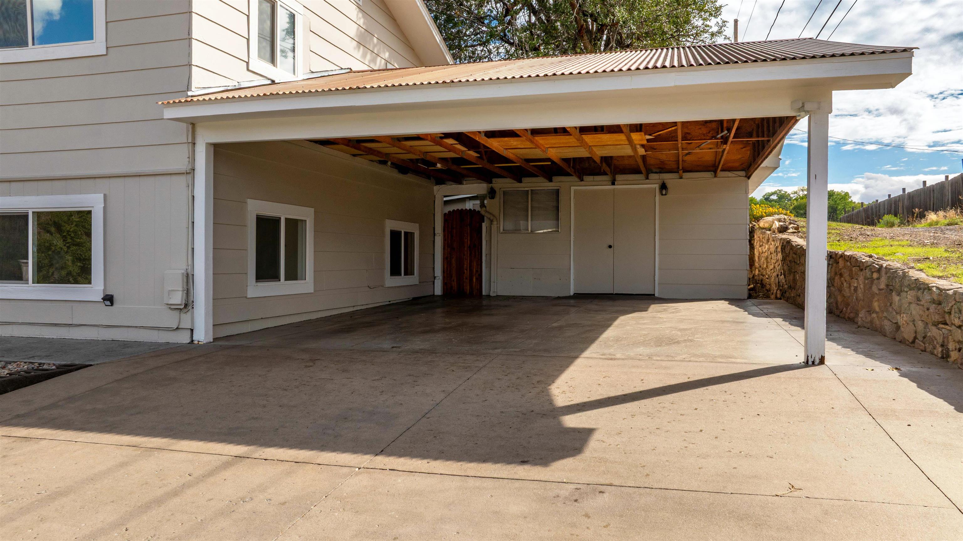 1108 Clarkson Avenue Property Photo 10