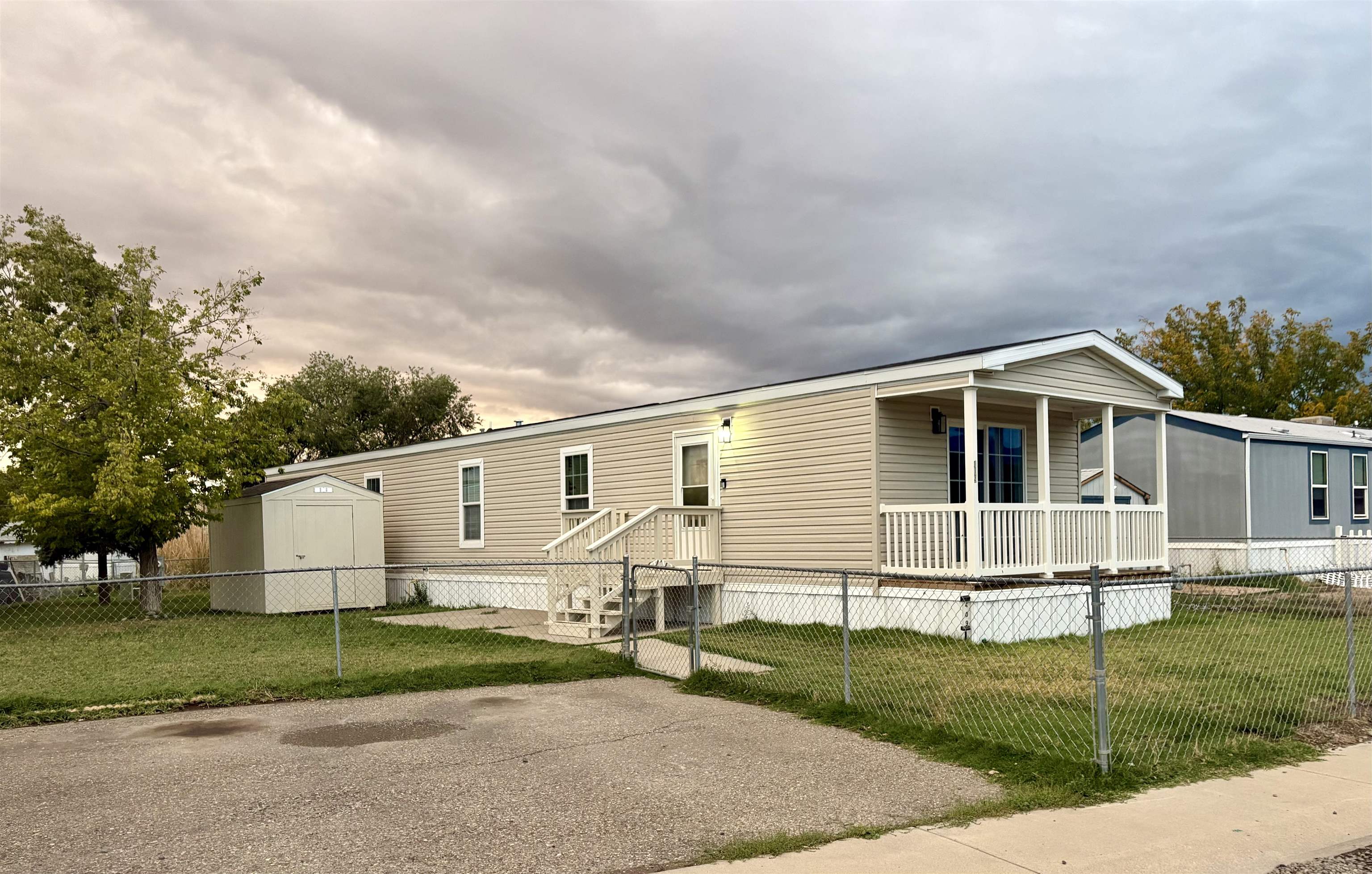 424 32 Road Property Photo 1