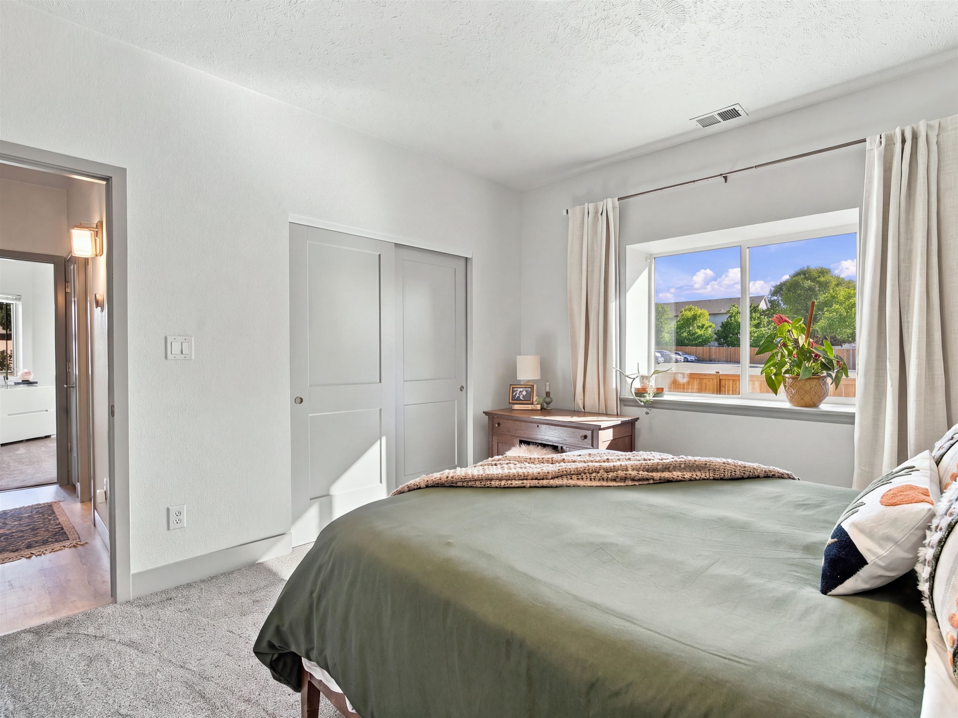 954 Azurite Drive Property Photo 31
