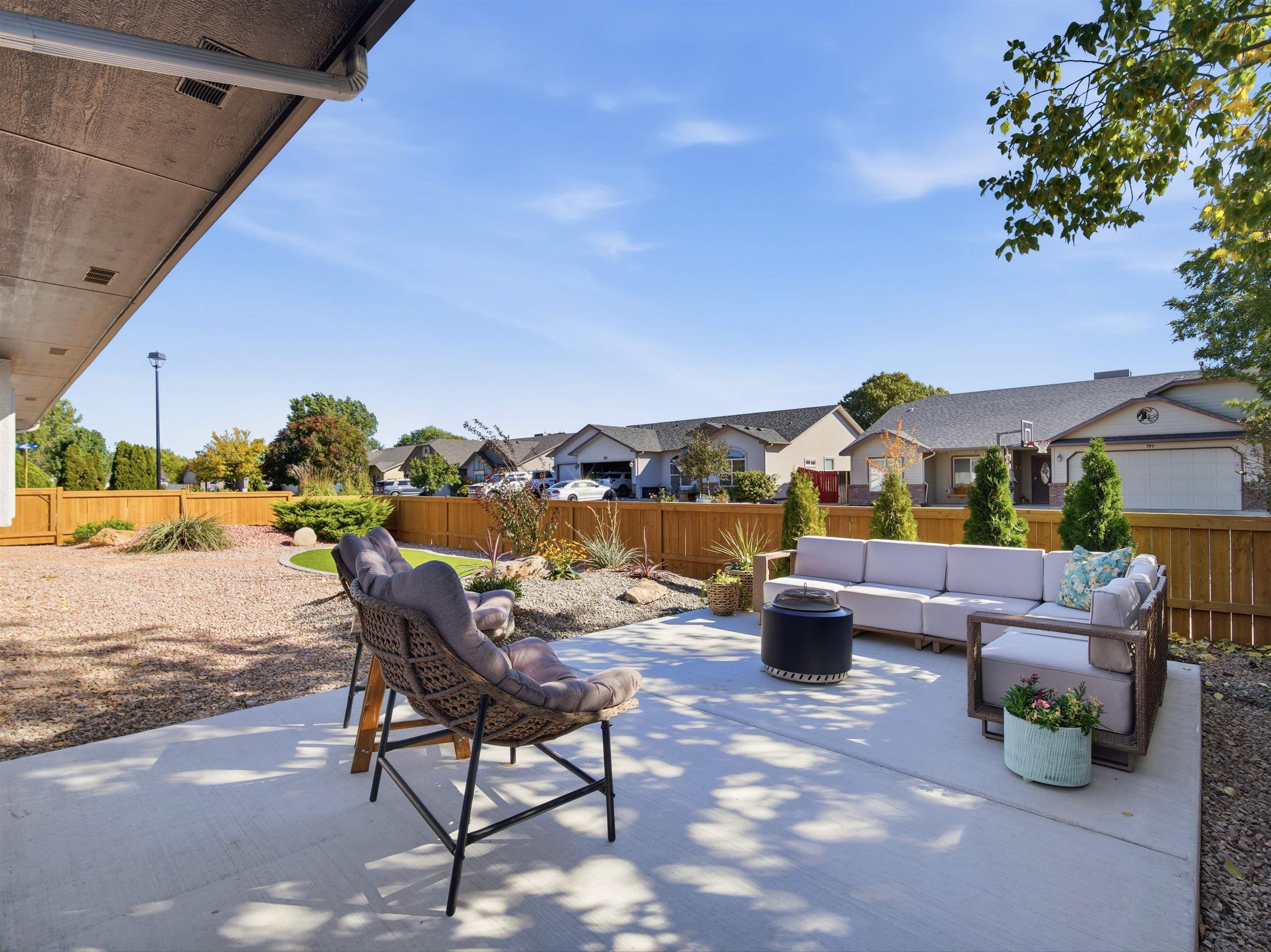 954 Azurite Drive Property Photo 35