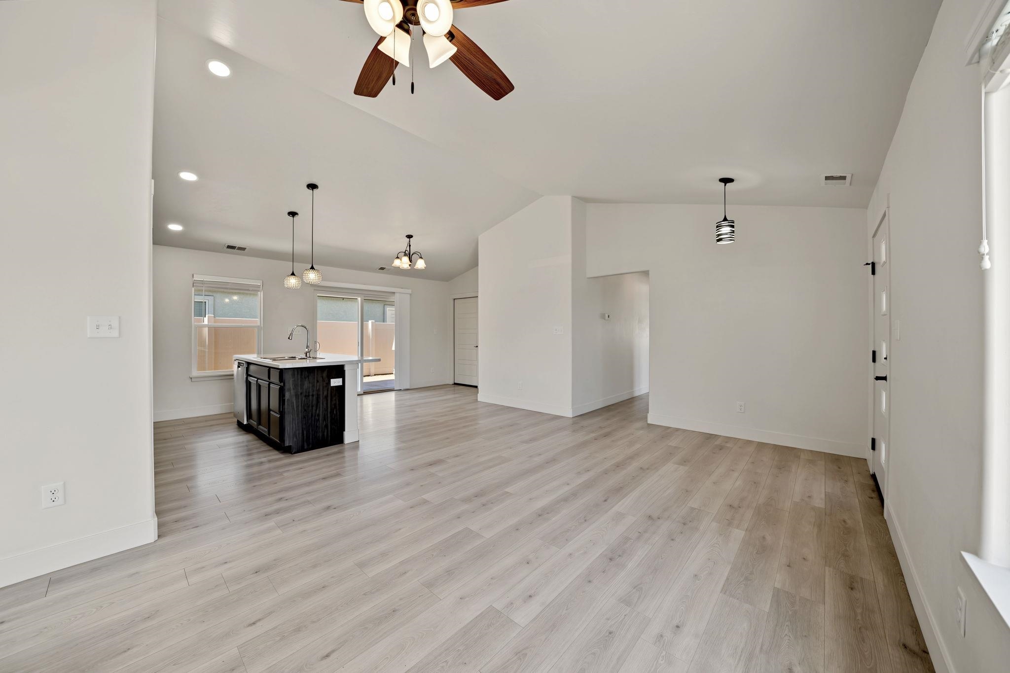 2913 Bookcliff Avenue Property Photo 10