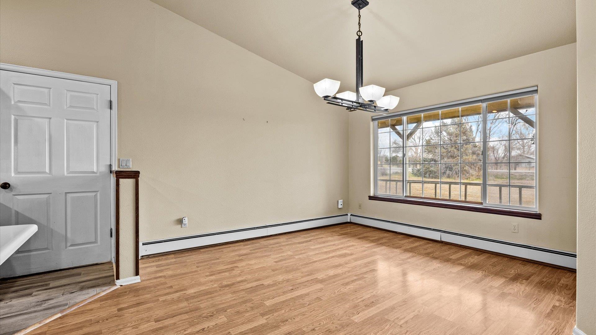 1195 17 1/2 Road Property Photo 20