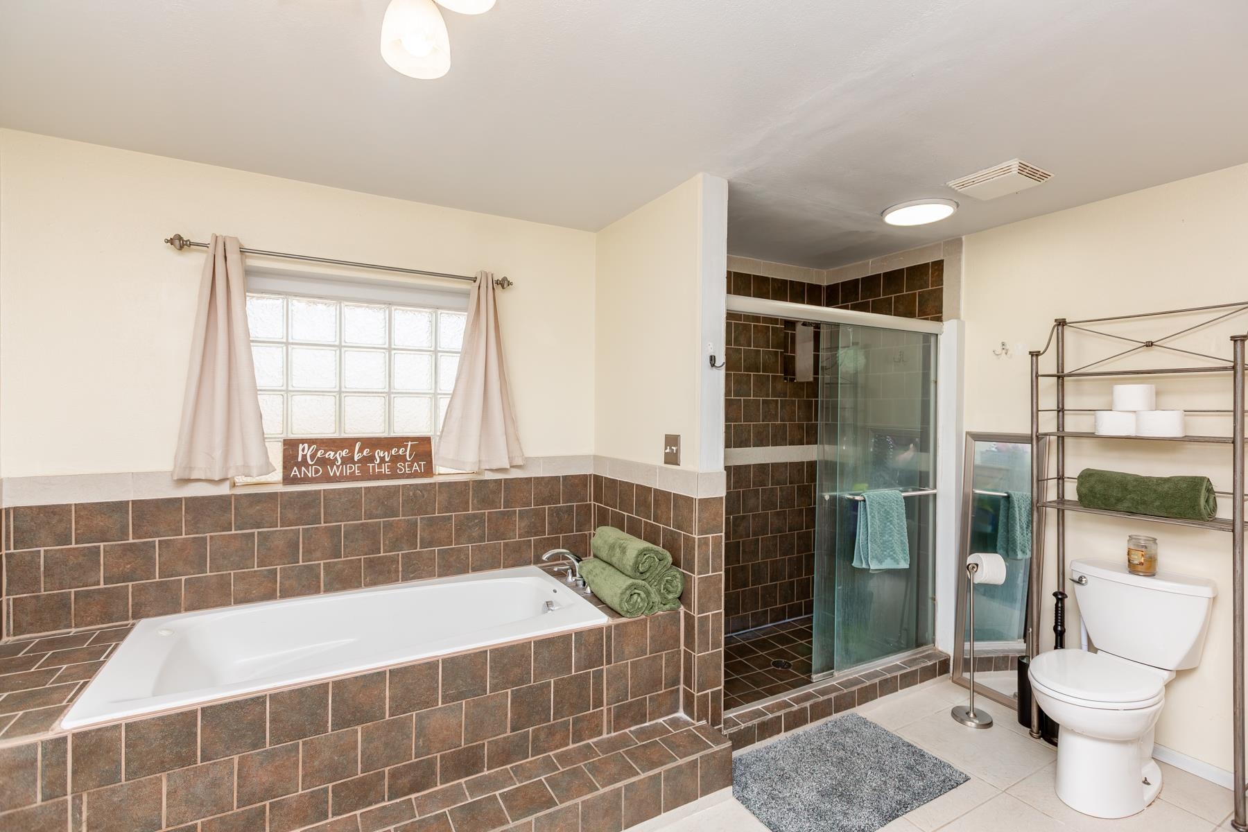 257 Nashua Court Property Photo 12