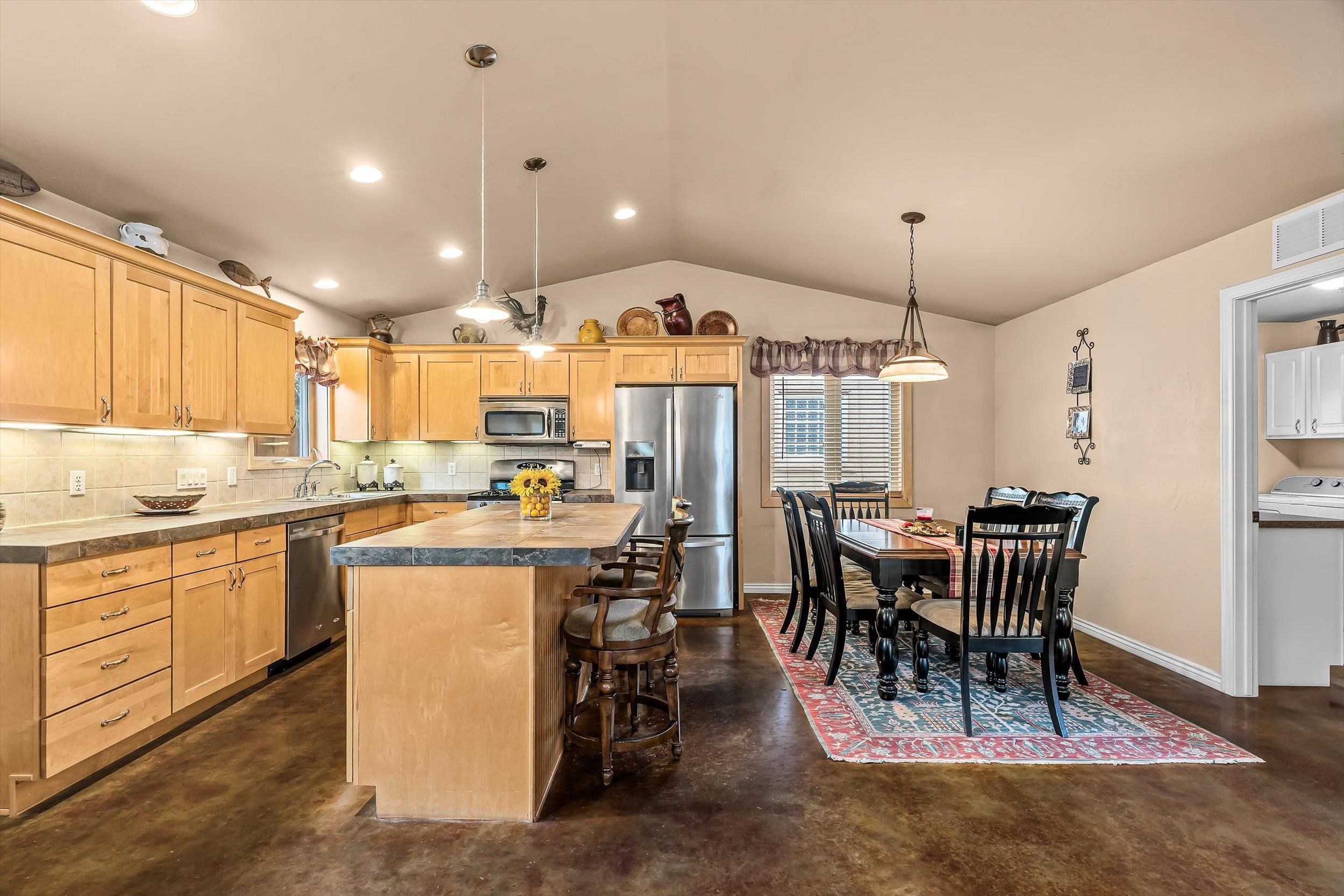 1235 Wolf Creek Court Property Photo 9