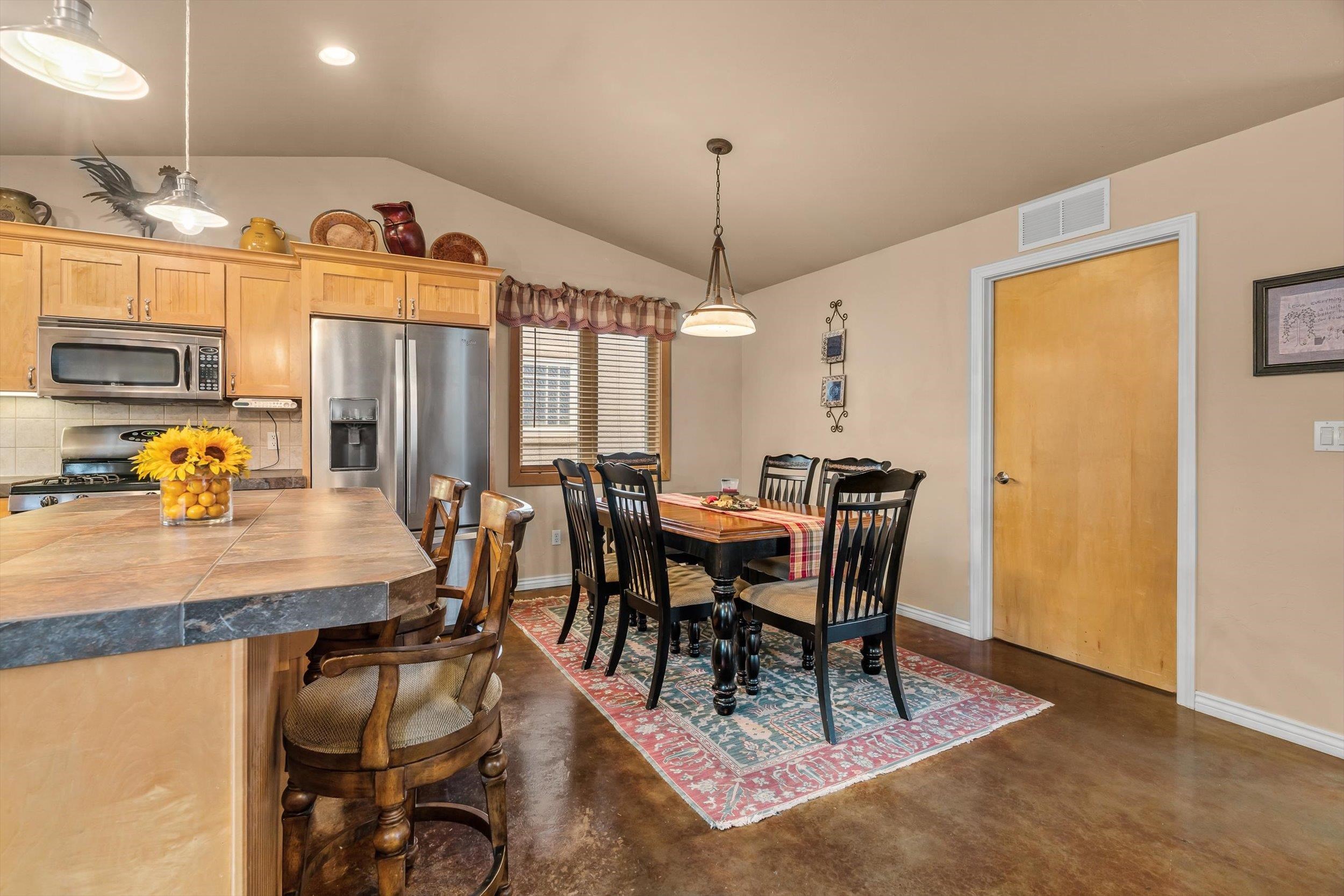 1235 Wolf Creek Court Property Photo 17