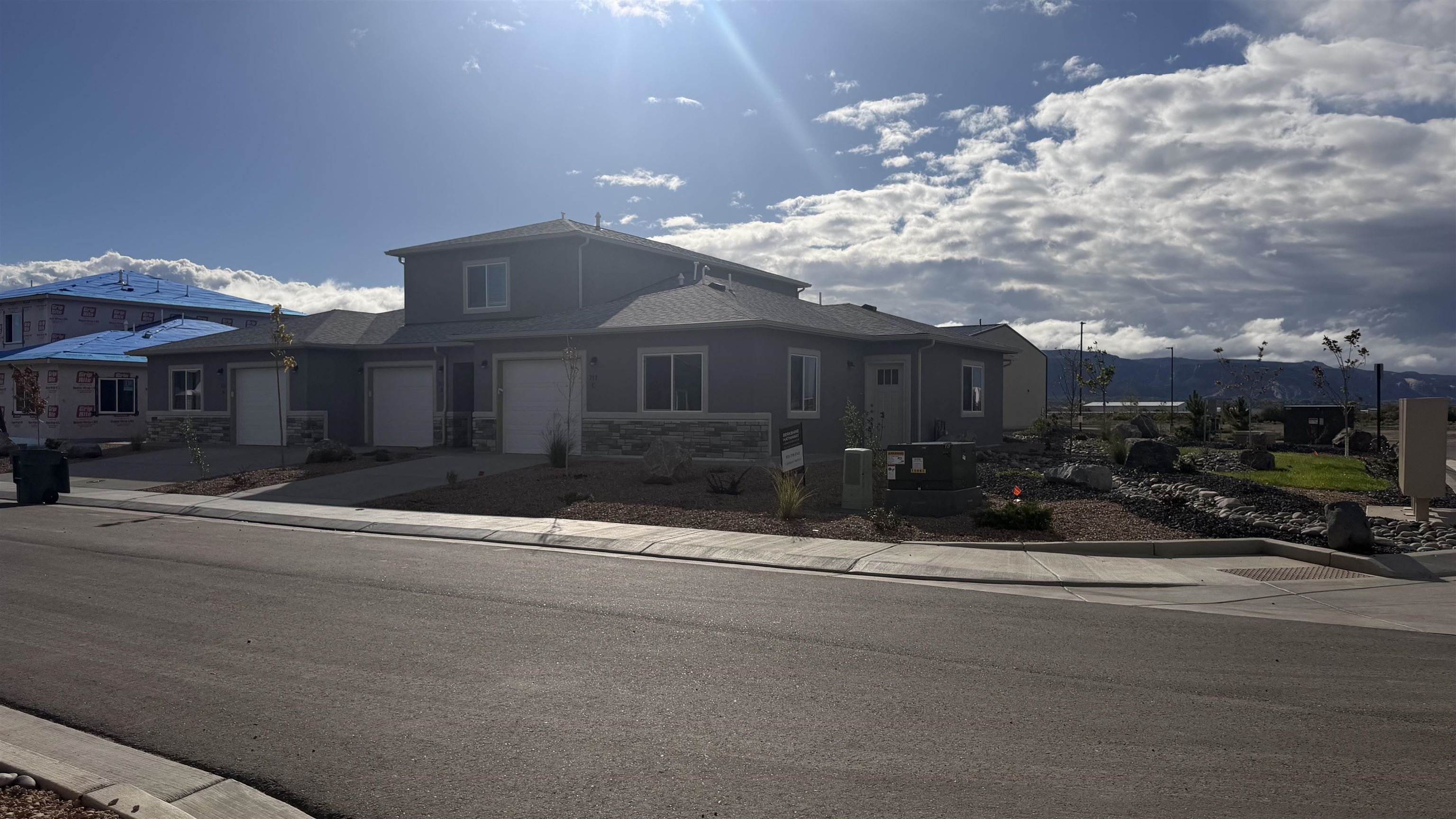 717 Royal Canyon Street Property Photo 1