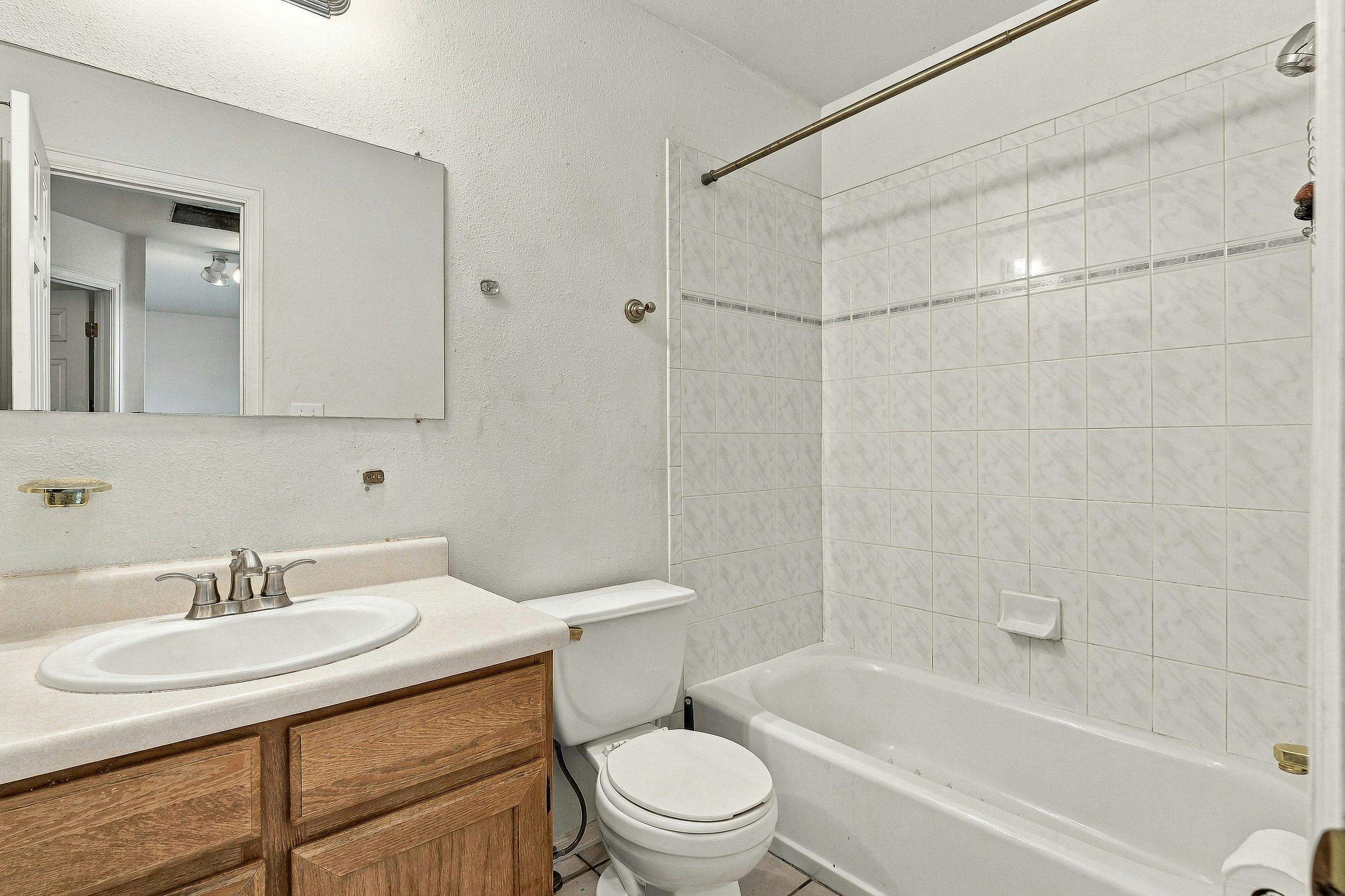559 W Willow Court Property Photo 20