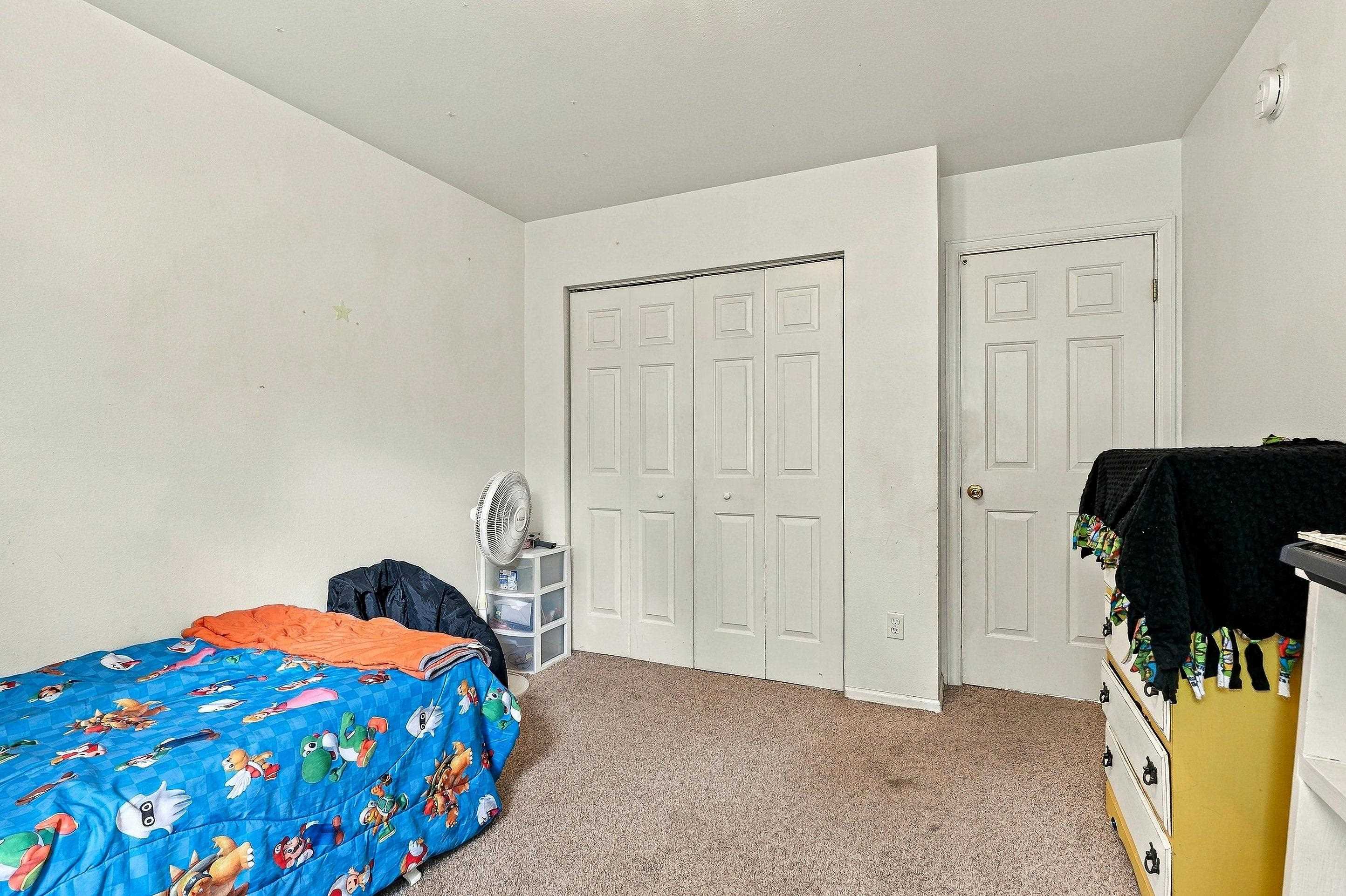 559 W Willow Court Property Photo 23