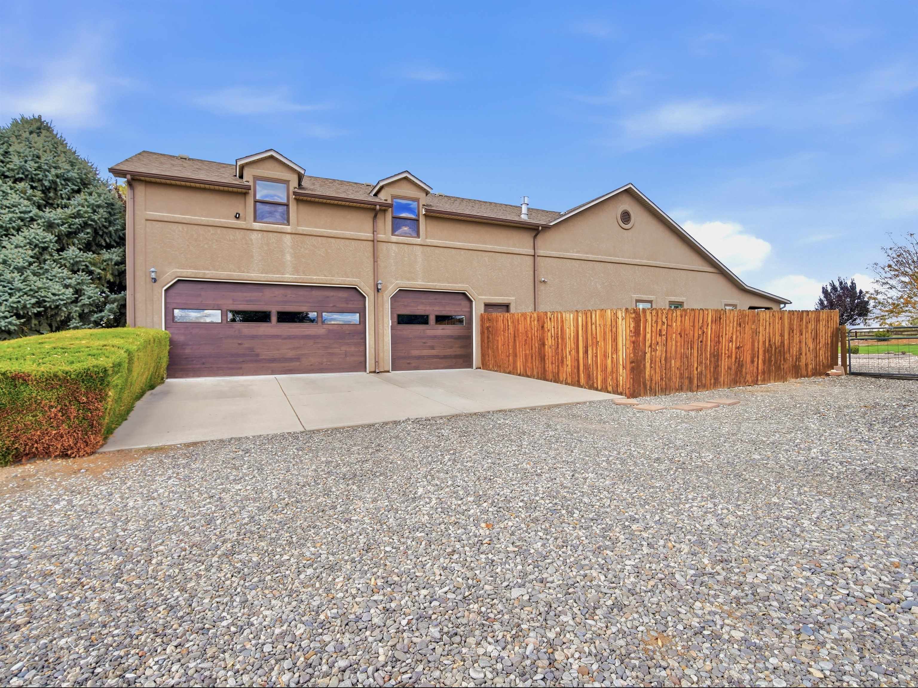 2448 Red Ranch Drive Property Photo 32