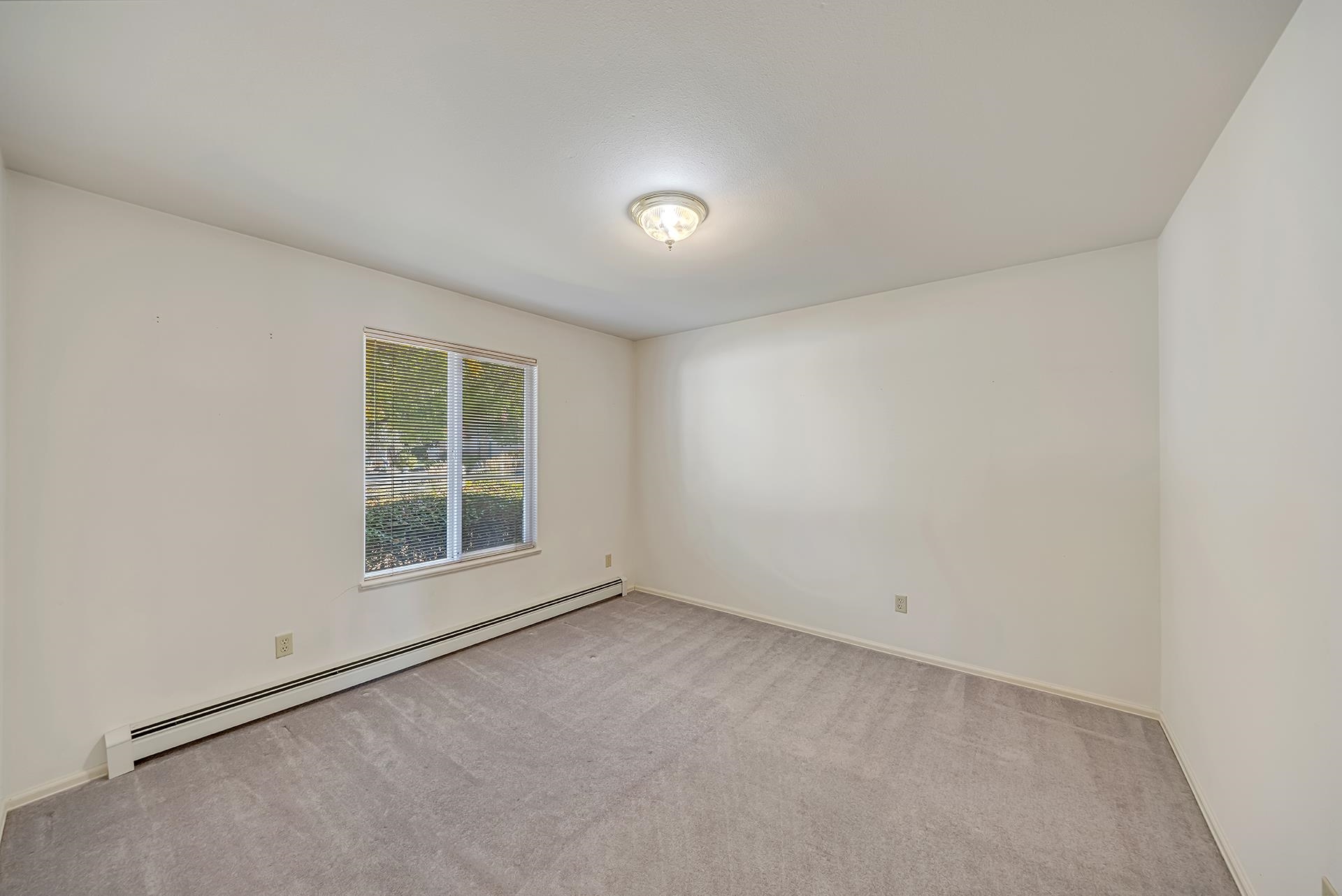 3758 N 15th Street Property Photo 26