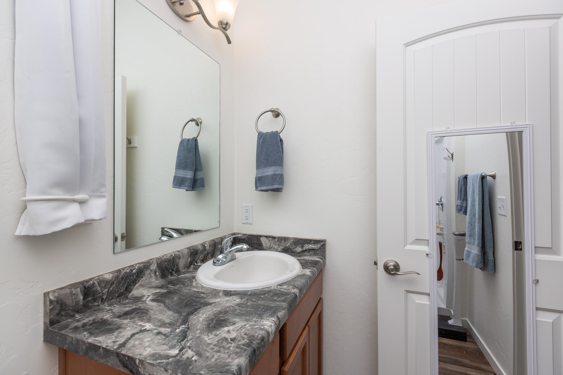2352 Zion Canyon Avenue Property Photo 18