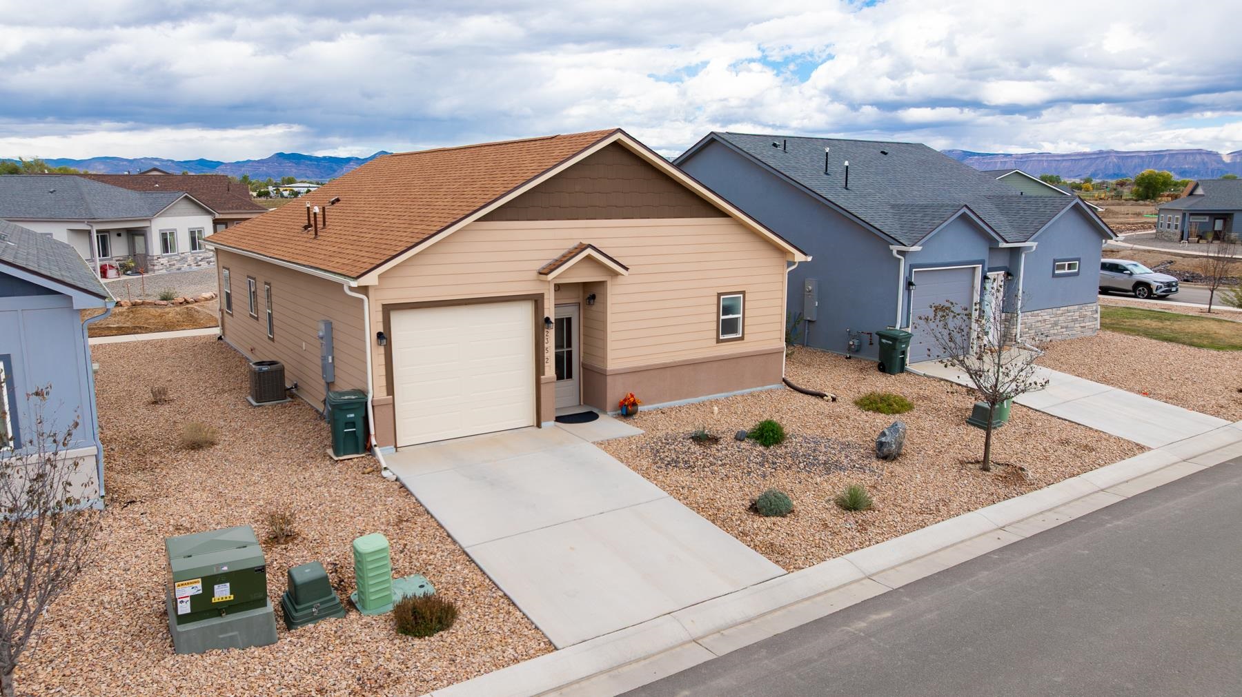 2352 Zion Canyon Avenue Property Photo 22