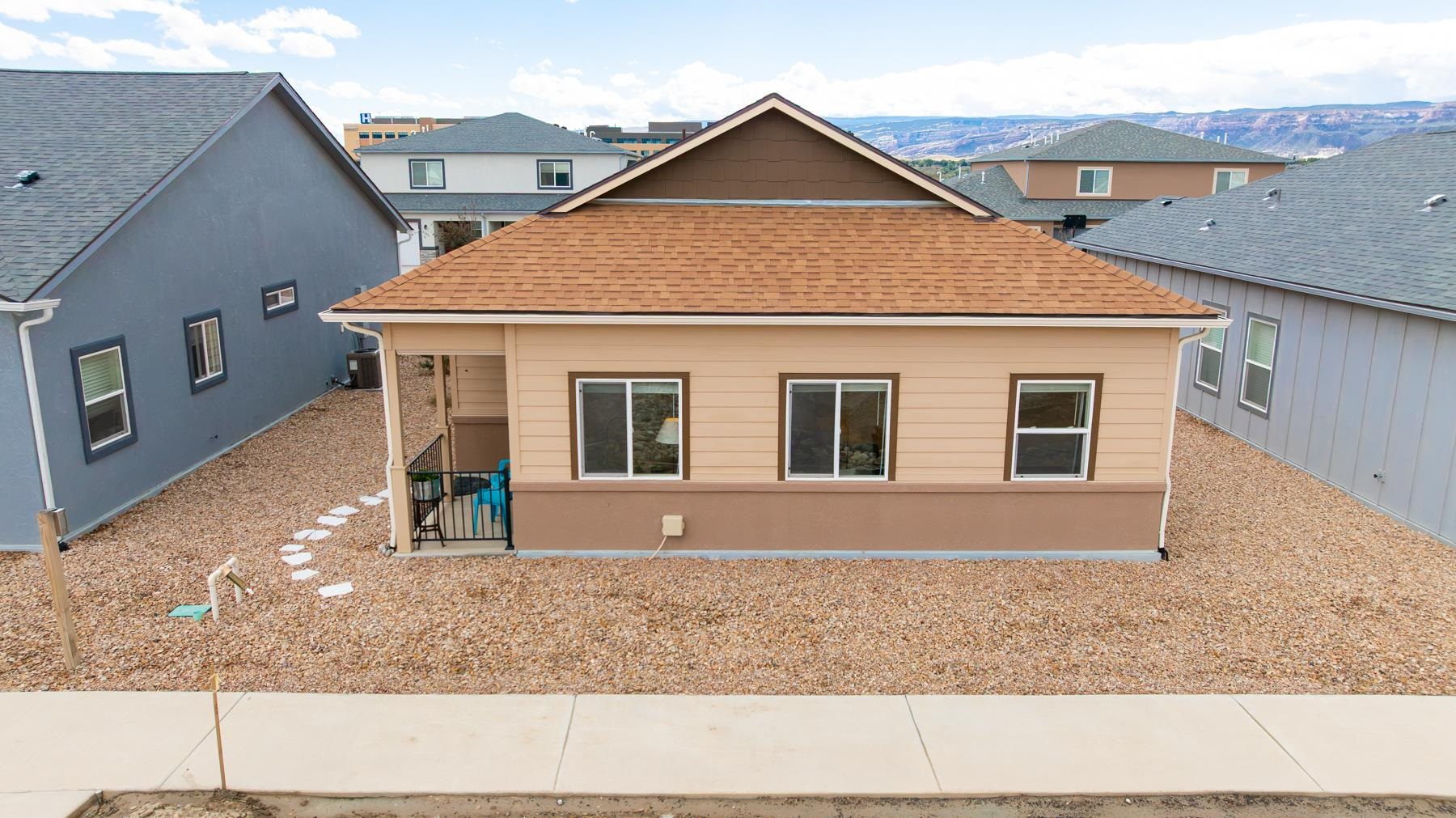 2352 Zion Canyon Avenue Property Photo 27