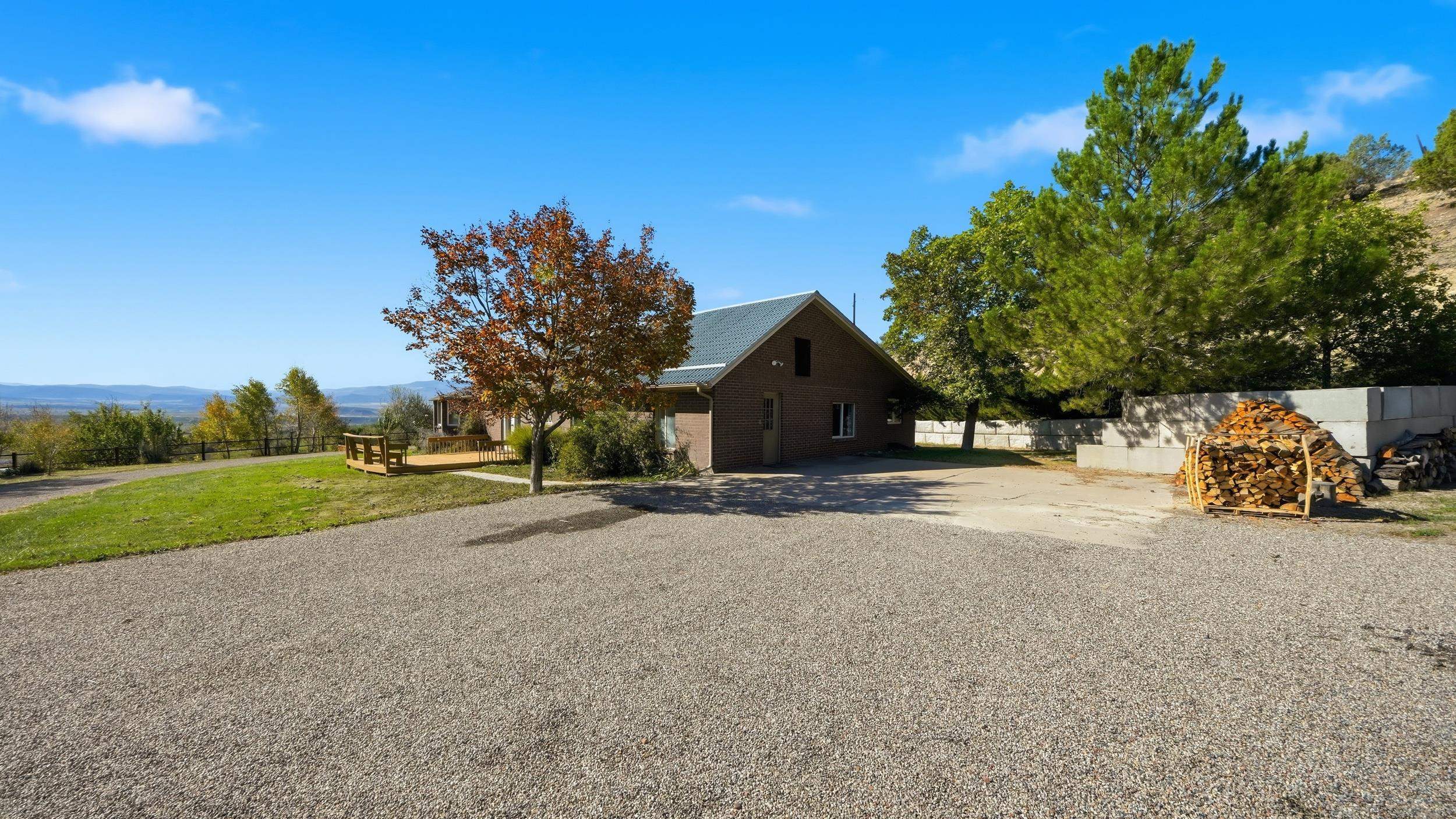 1073 County Road 260 Property Photo 5