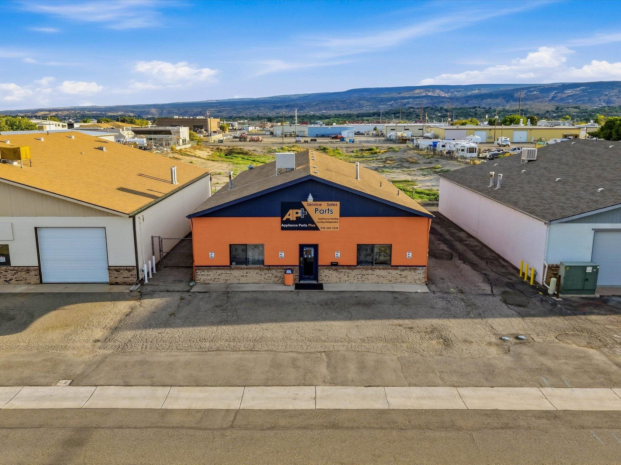 2509 1/2 Weslo Avenue Property Photo 4