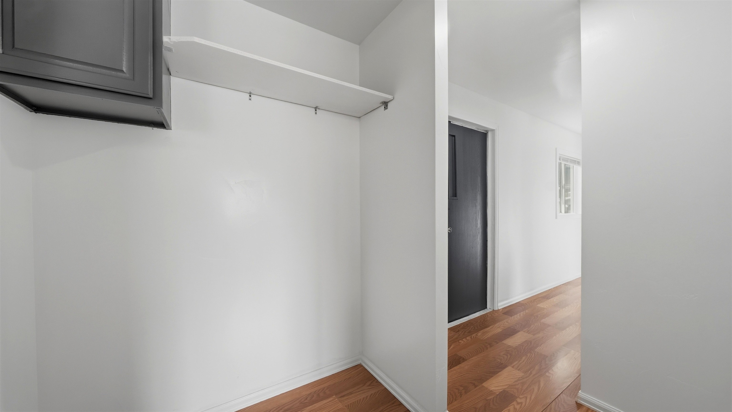 3268 E Road Property Photo 13