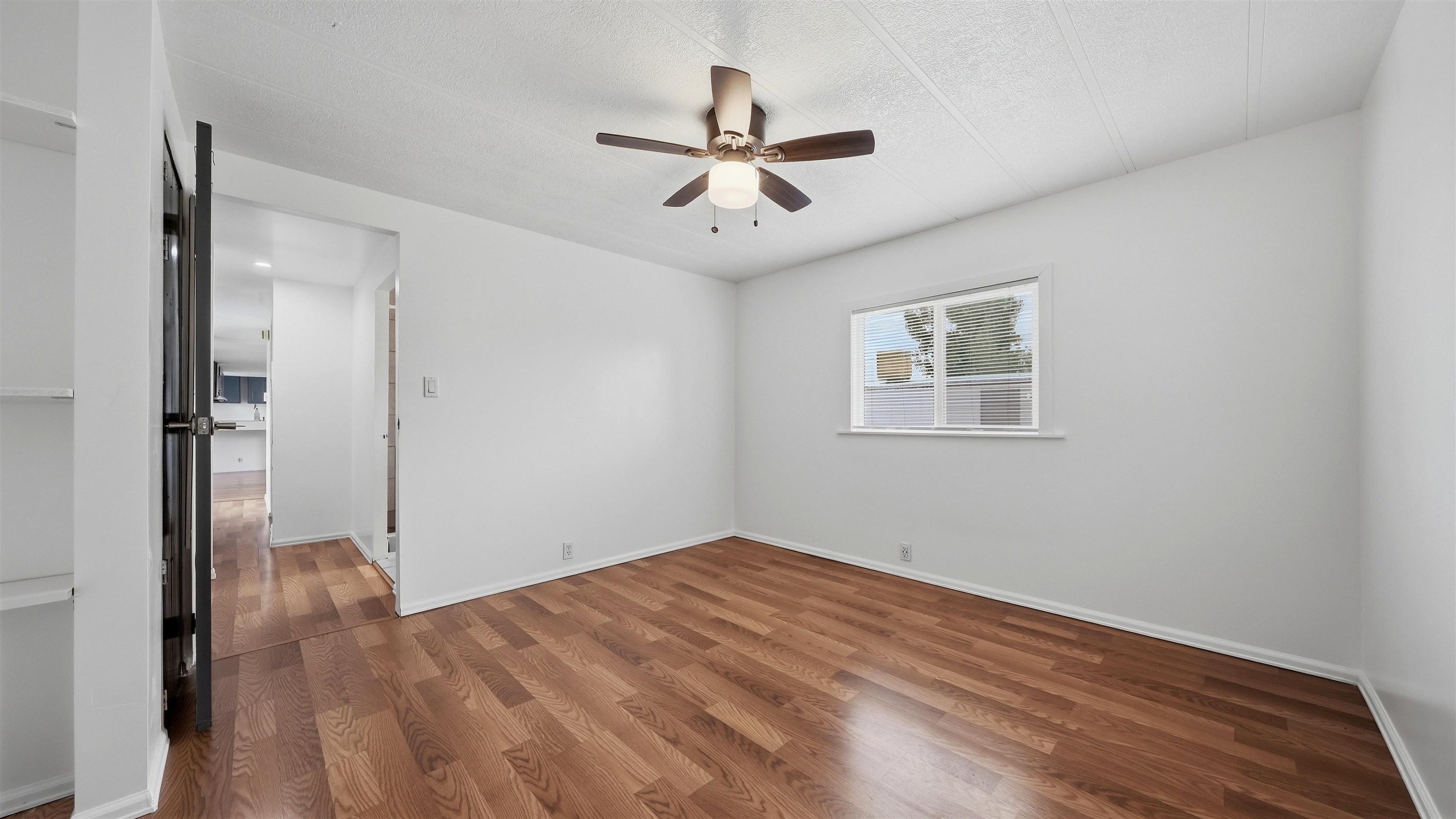 3268 E Road Property Photo 17