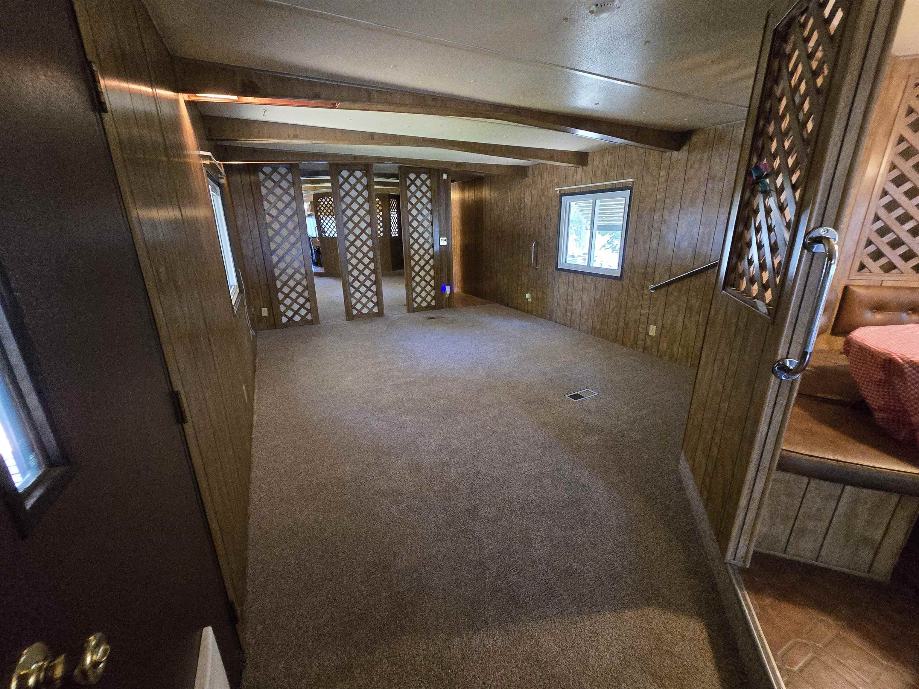 825 E Ottley Avenue Property Photo 12