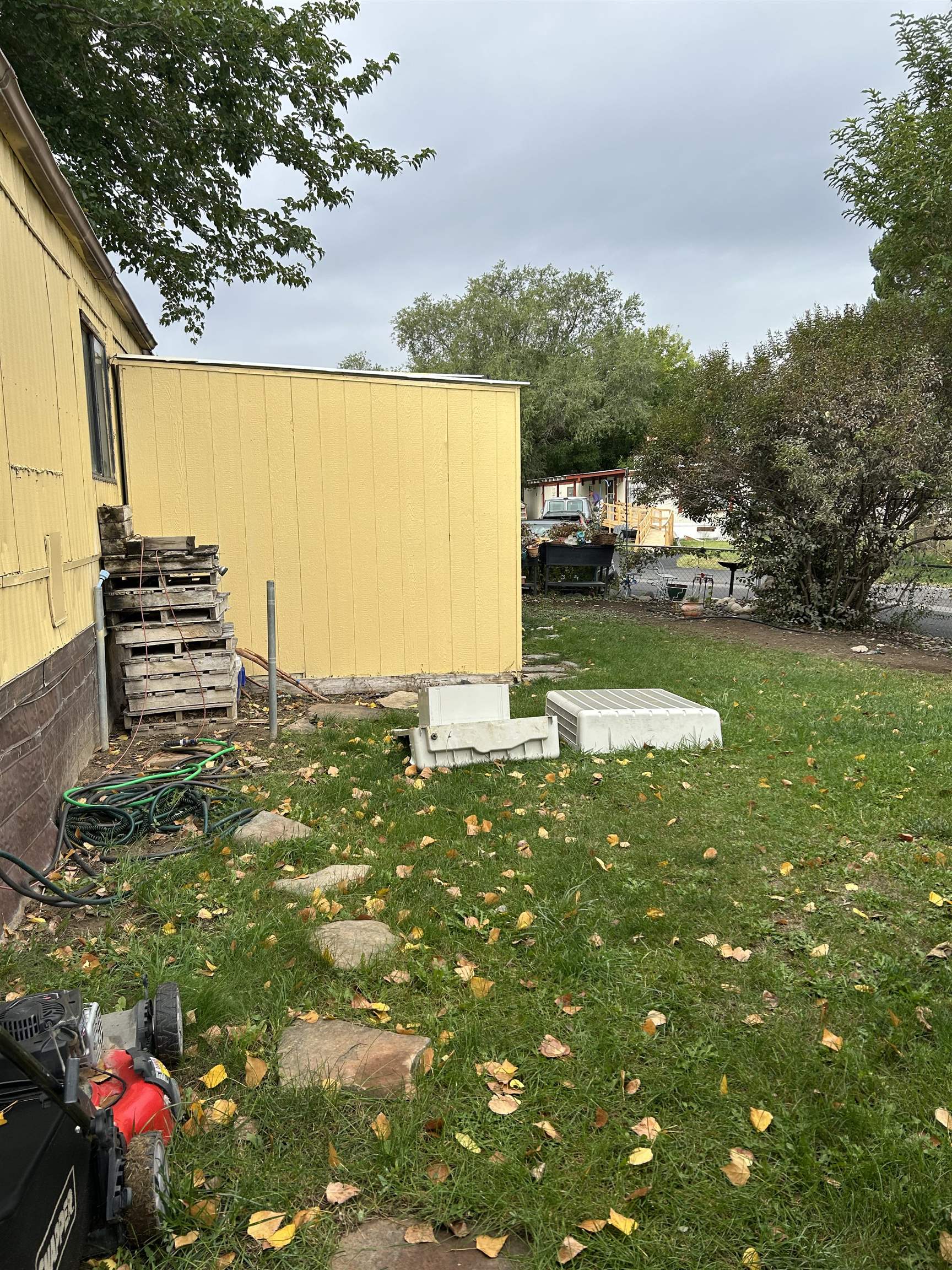 585 25 1/2 Road Property Photo 2