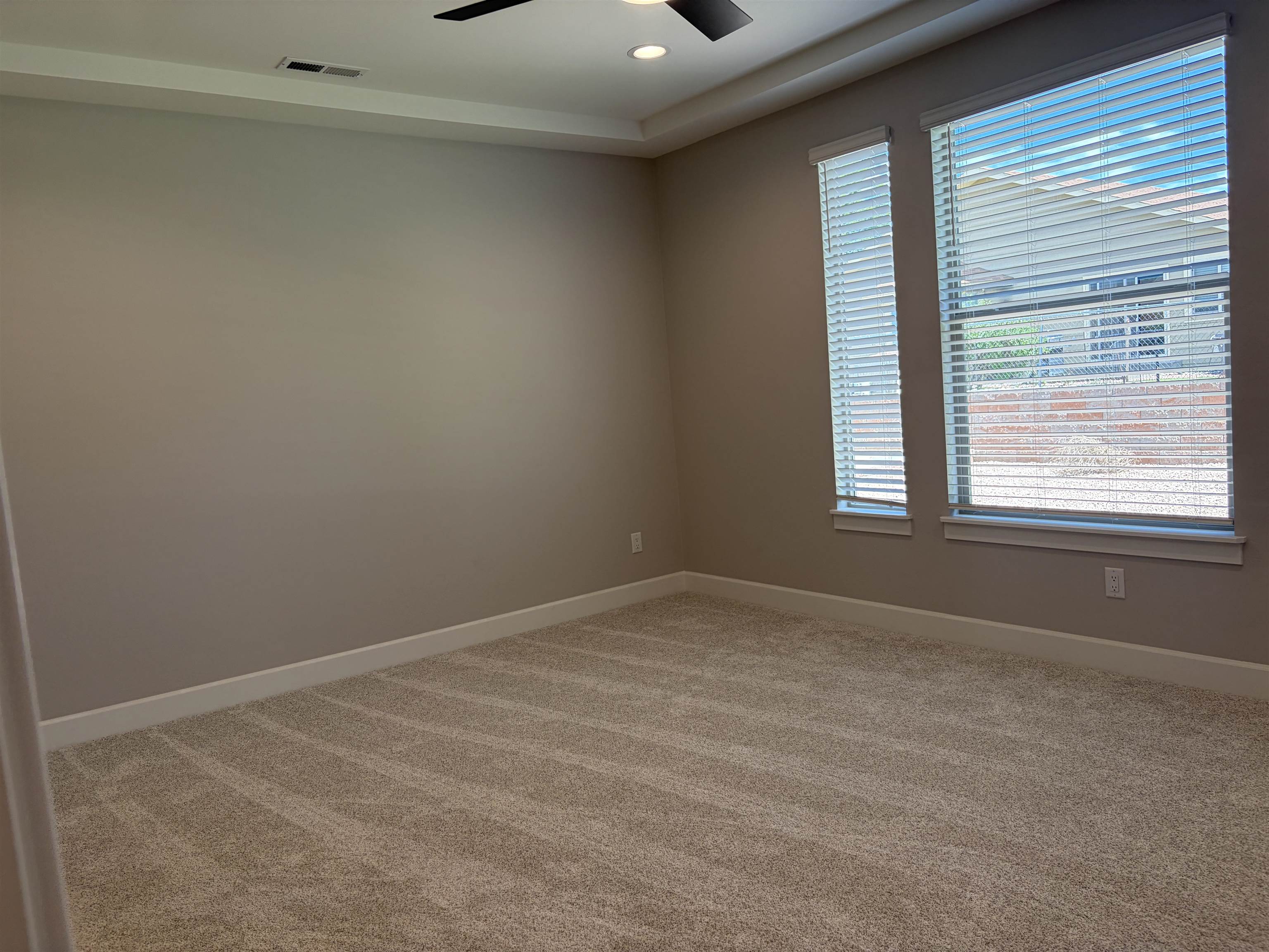699 Arran Way Property Photo 10