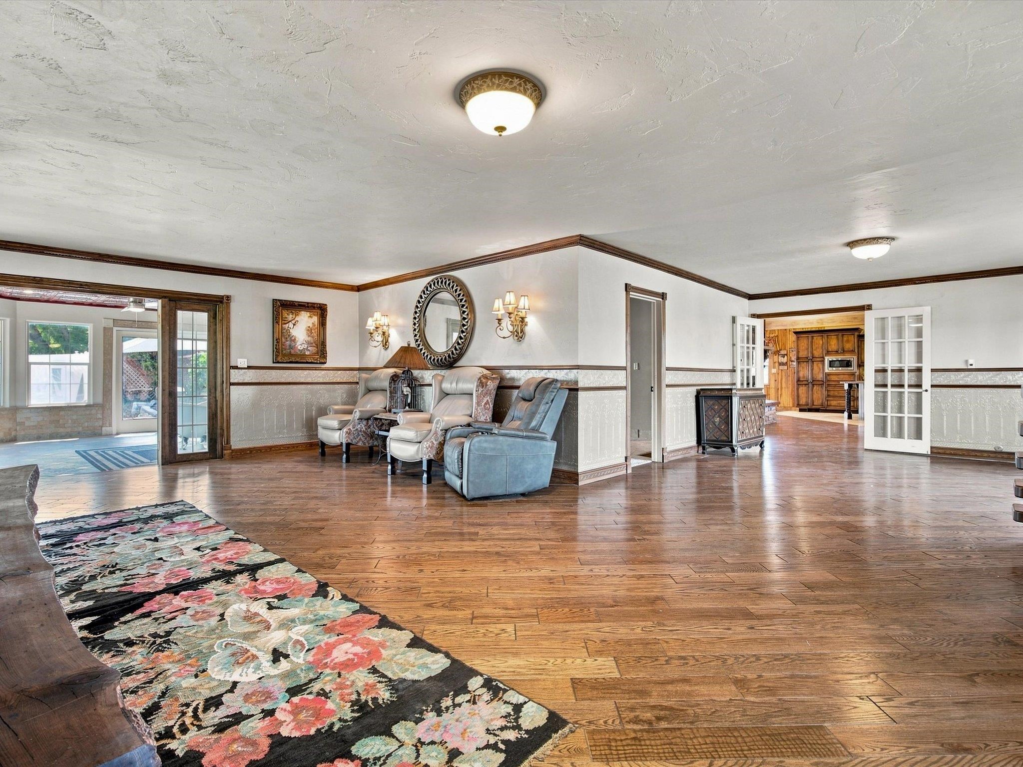 923 23 Road Property Photo 9