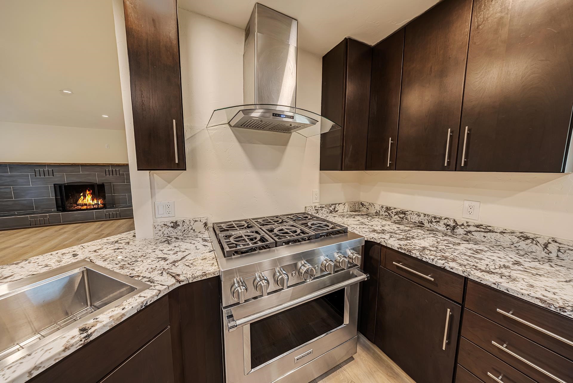 2305 Dogwood Court Property Photo 11